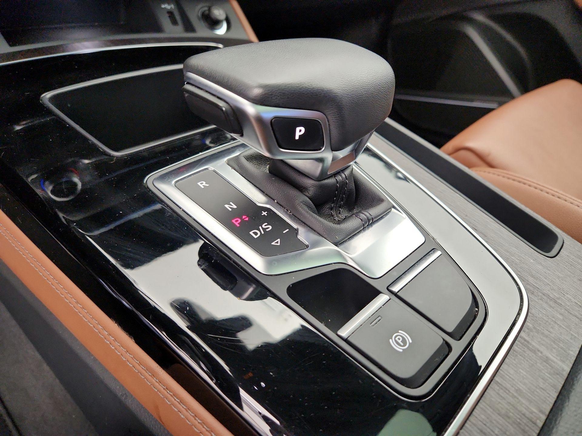 Thumbnail: 2024 Audi Q5 - 17