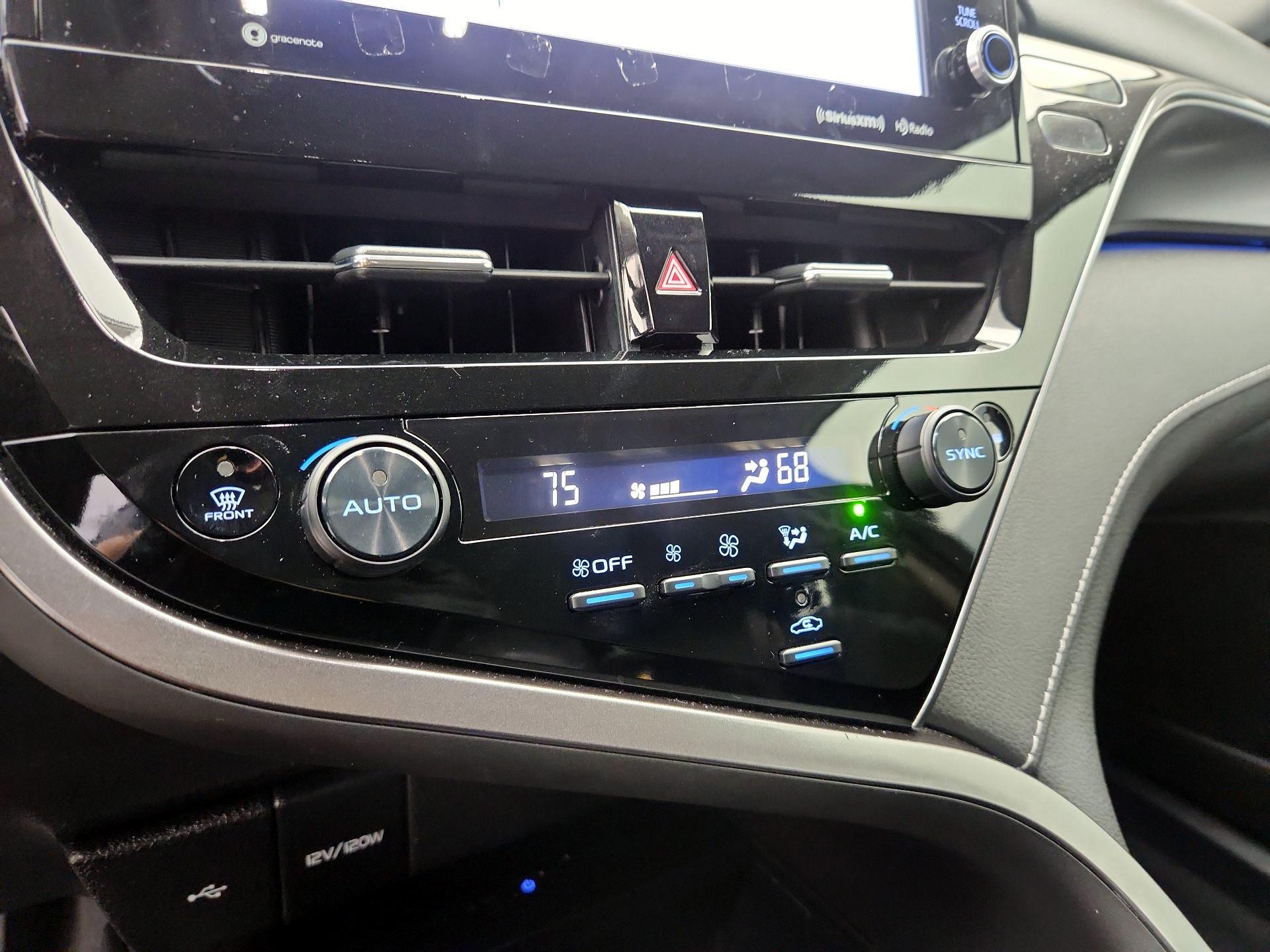 Thumbnail: 2023 Toyota Camry - 16