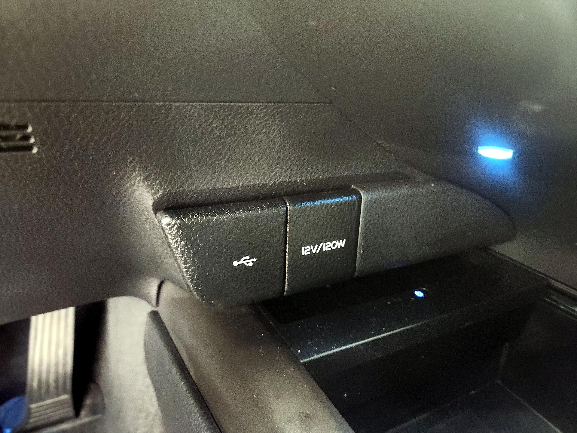 Thumbnail: 2023 Toyota Camry - 18