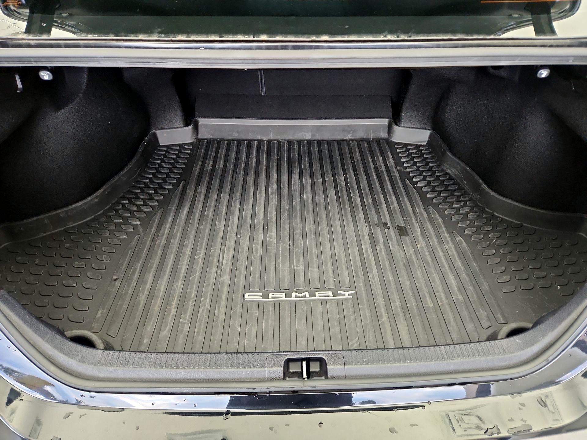 Thumbnail: 2023 Toyota Camry - 20