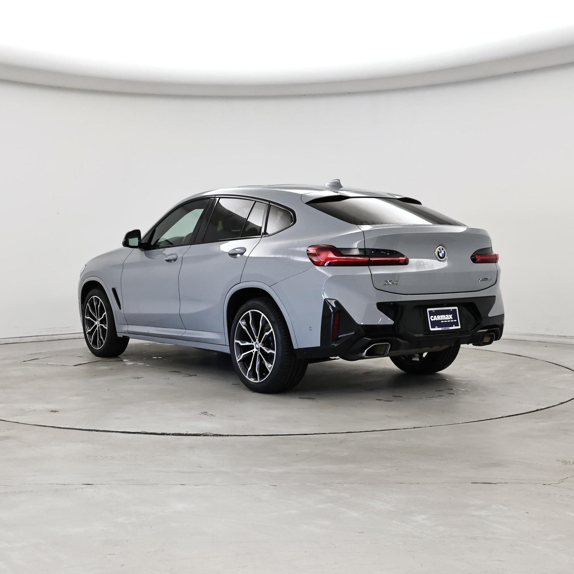 Thumbnail: 2022 BMW X4 - 2