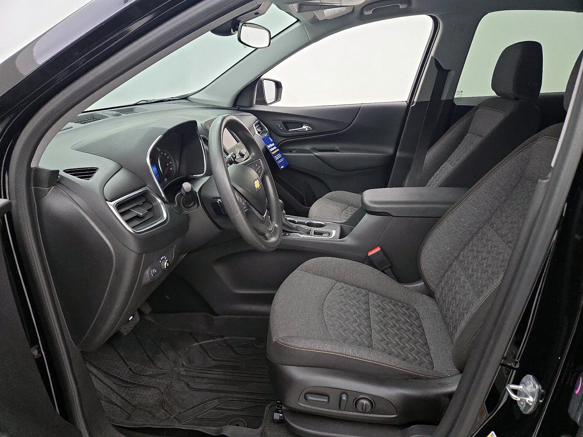 Thumbnail: 2022 Chevrolet Equinox - 11