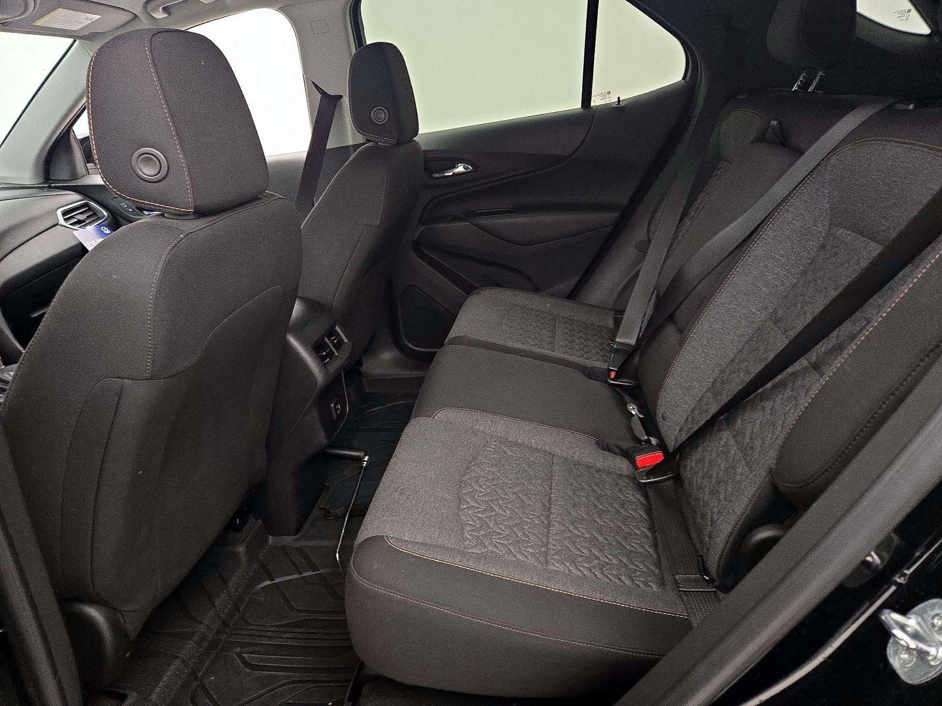 Thumbnail: 2022 Chevrolet Equinox - 19