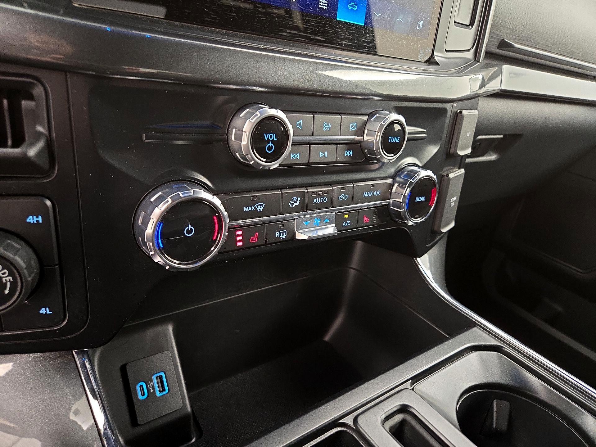 Thumbnail: 2023 Ford F-150 - 17