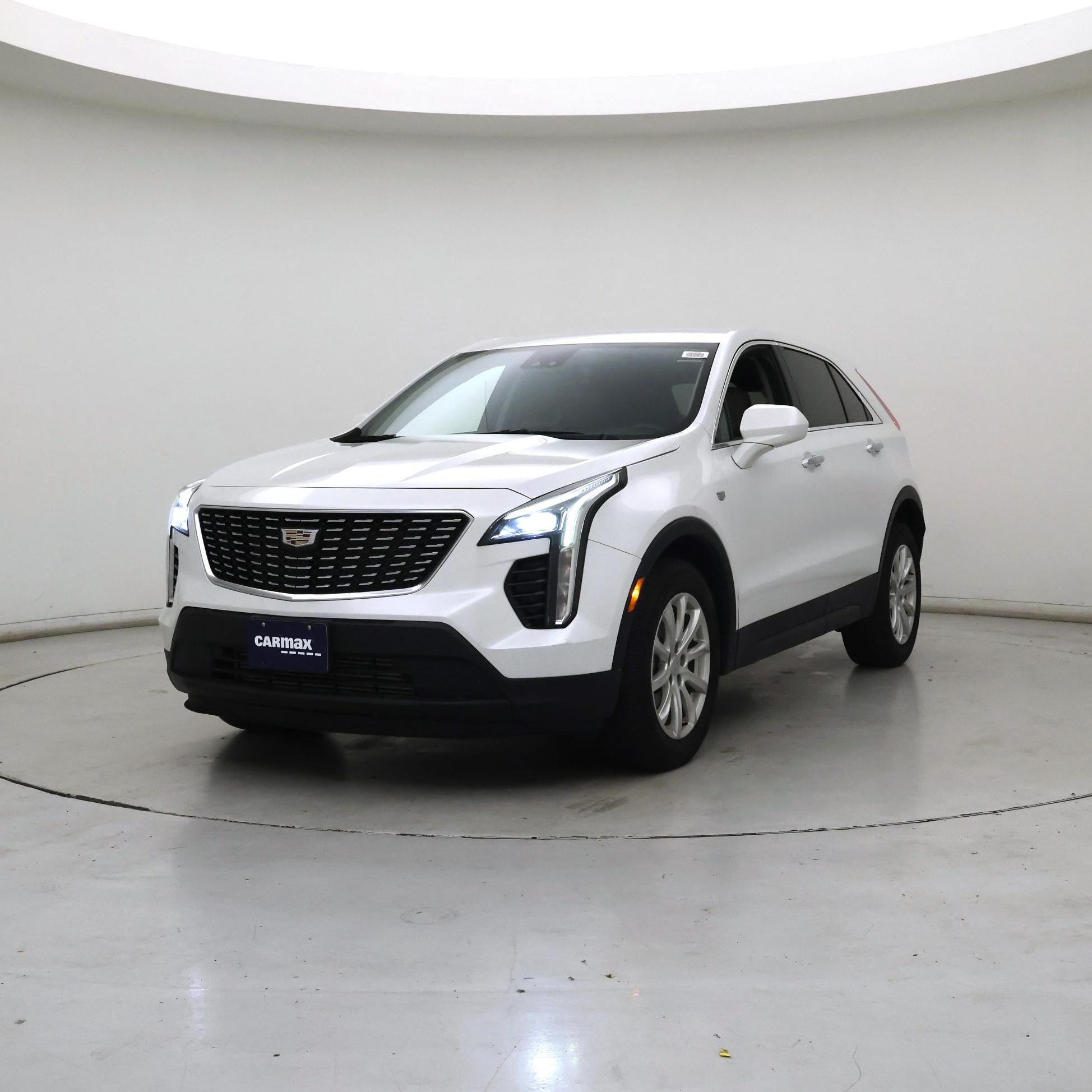 Thumbnail: 2023 Cadillac XT4 - 4