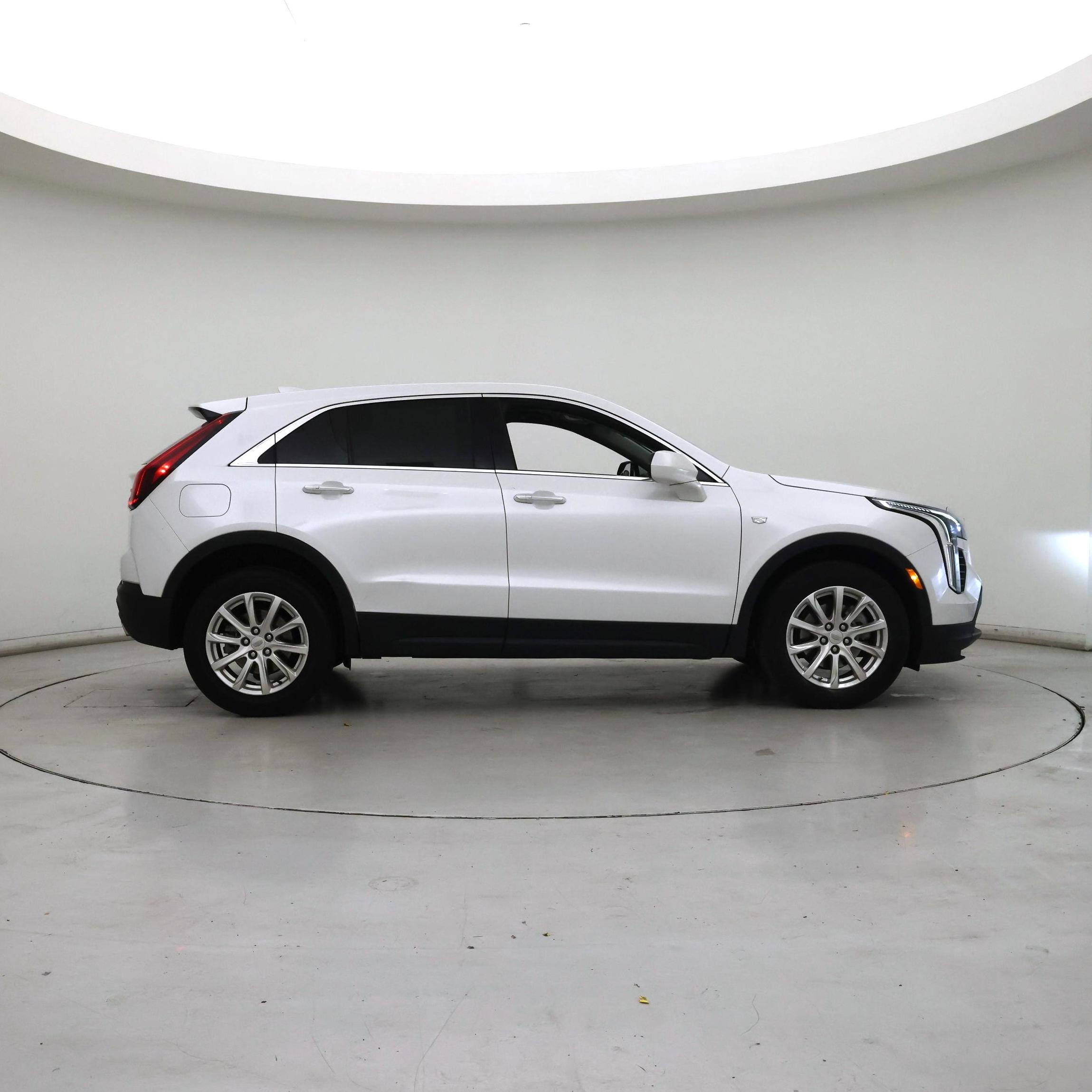 Thumbnail: 2023 Cadillac XT4 - 7