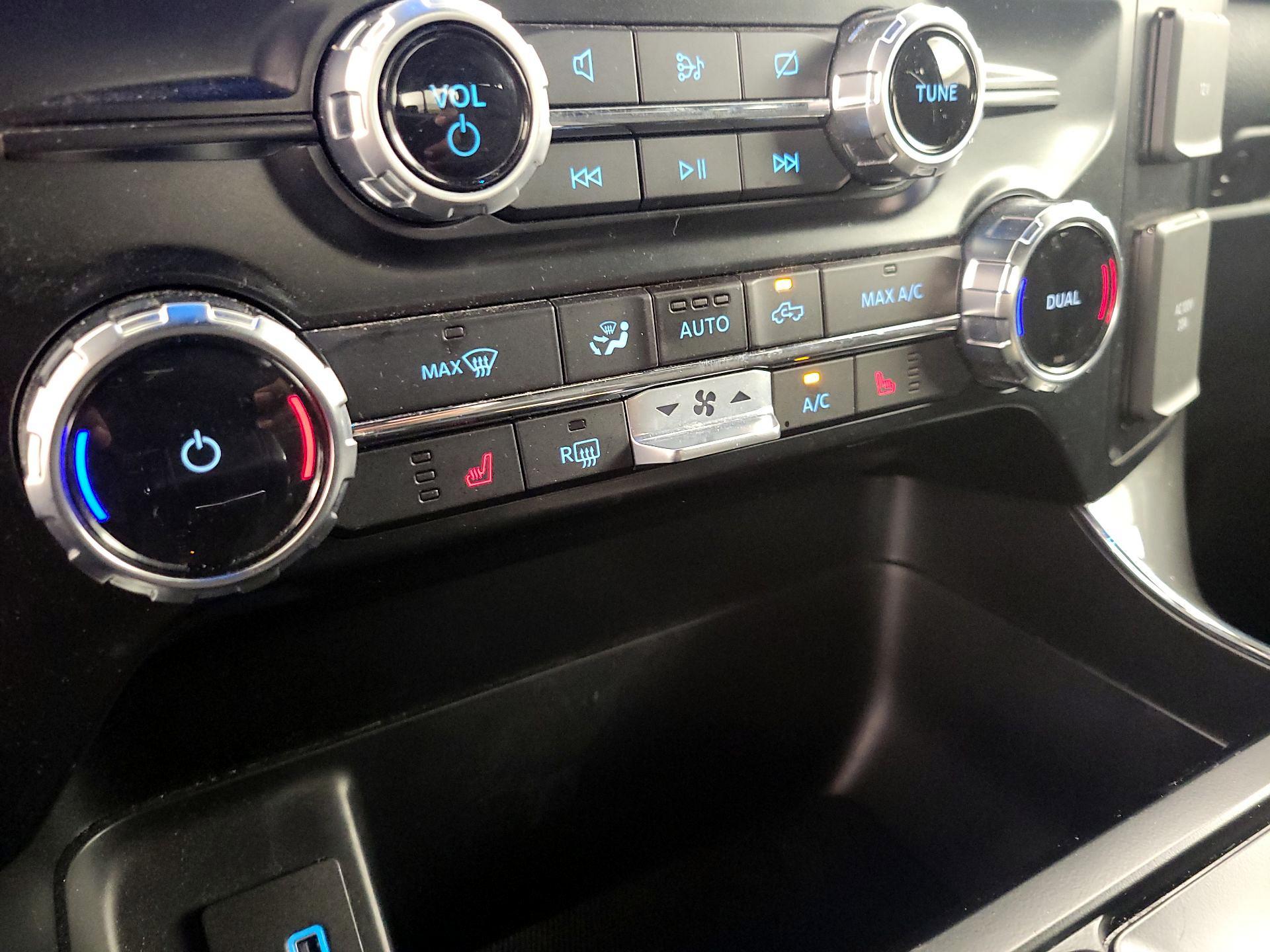 Thumbnail: 2023 Ford F-150 - 17