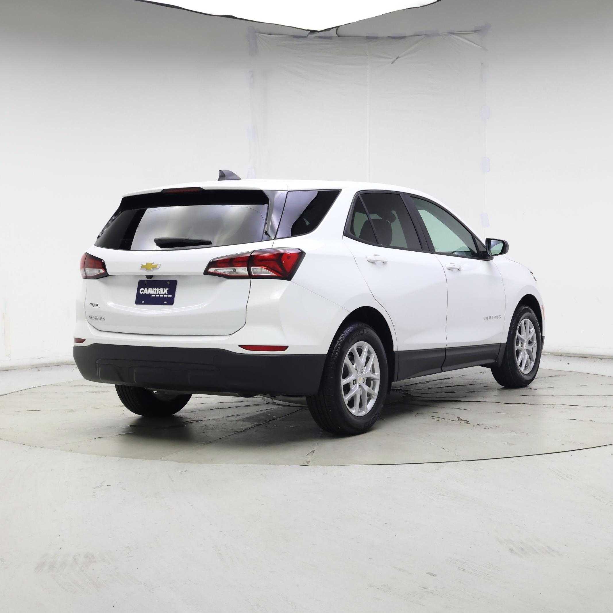 Thumbnail: 2023 Chevrolet Equinox - 8