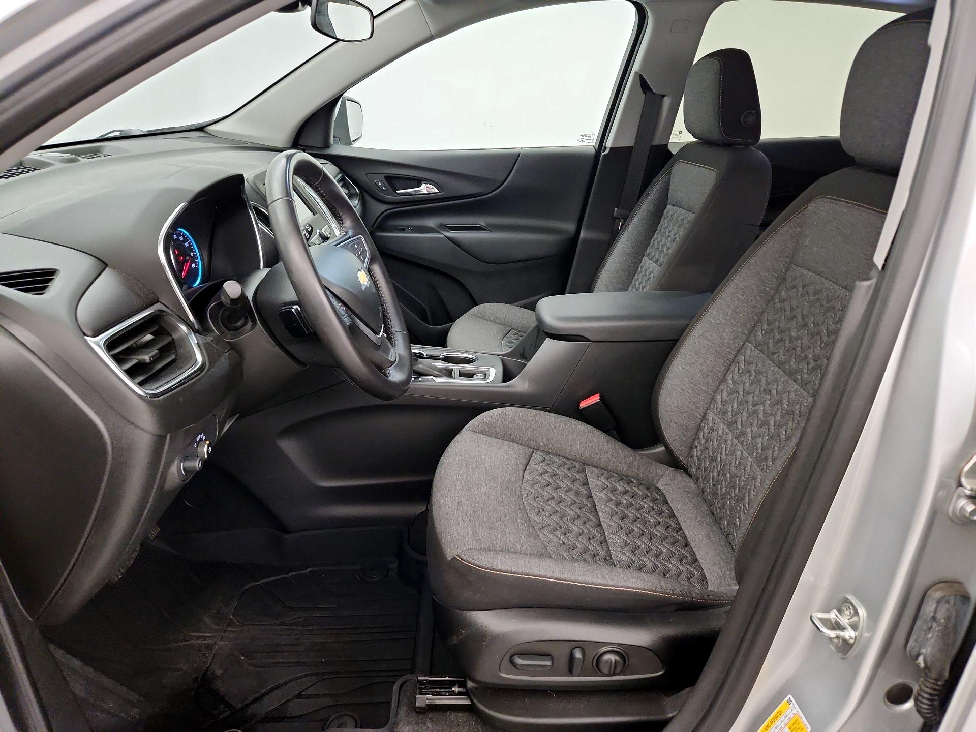 Thumbnail: 2022 Chevrolet Equinox - 11
