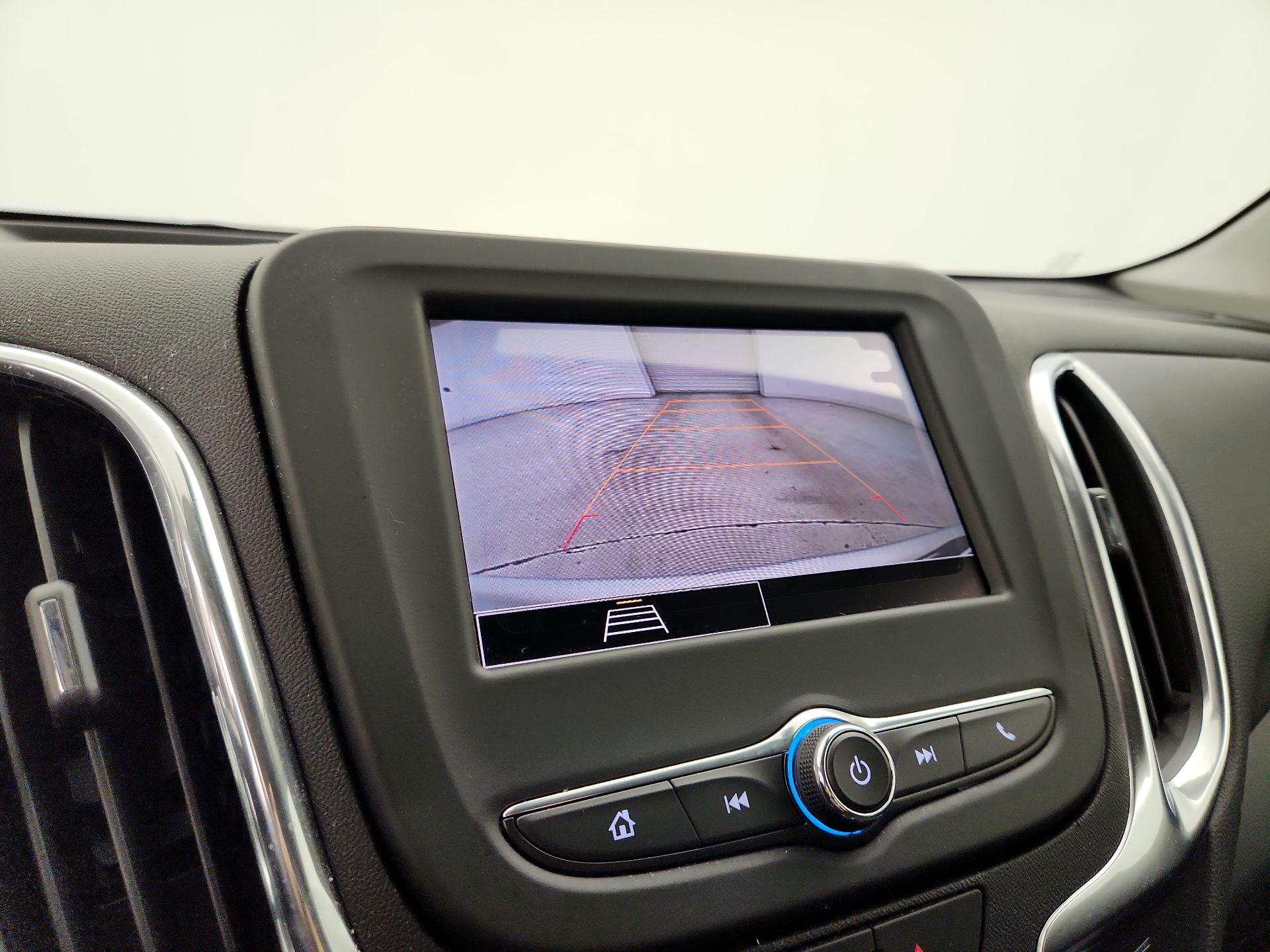 Thumbnail: 2022 Chevrolet Equinox - 14