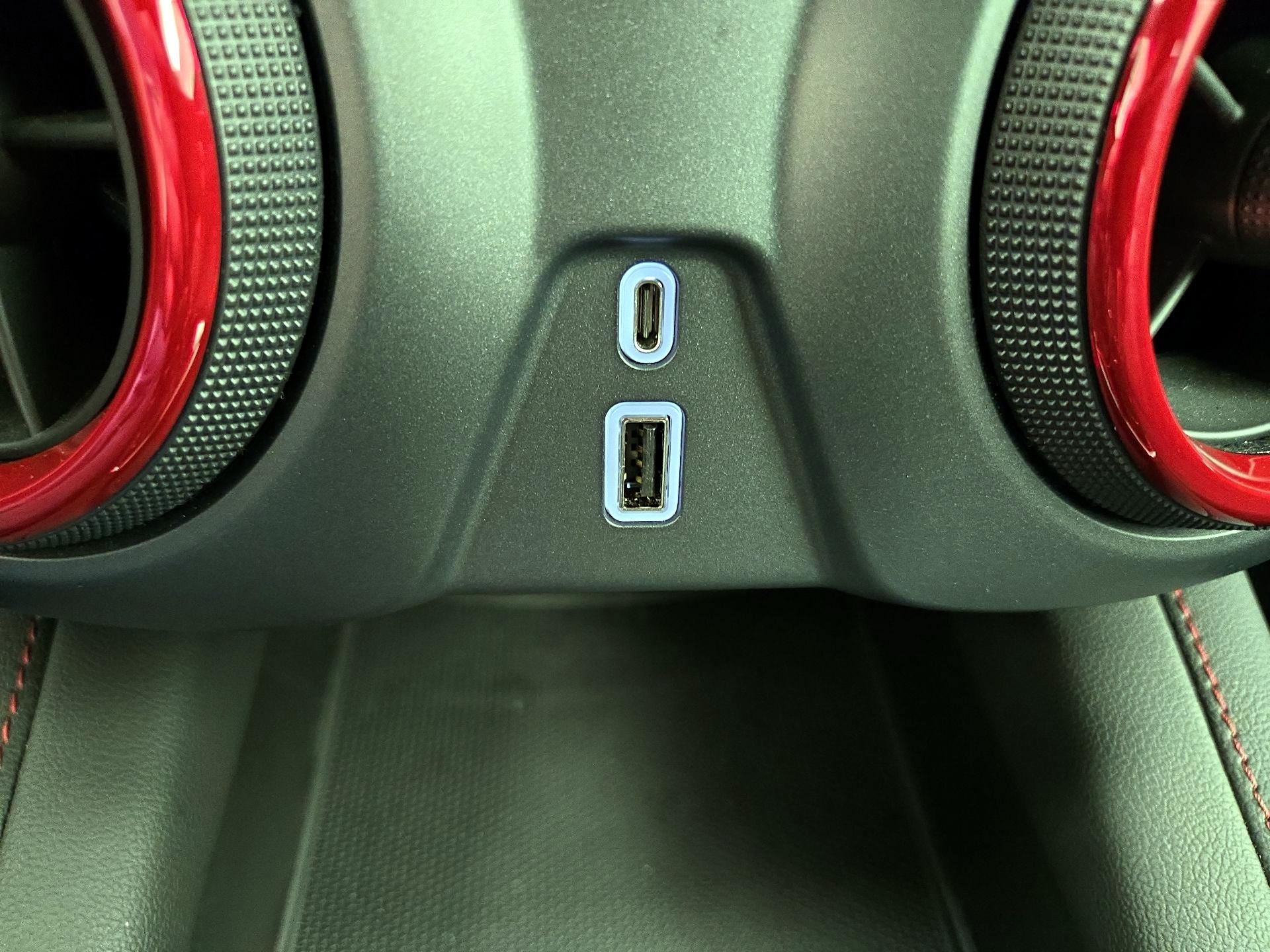 Thumbnail: 2022 Chevrolet Blazer - 19