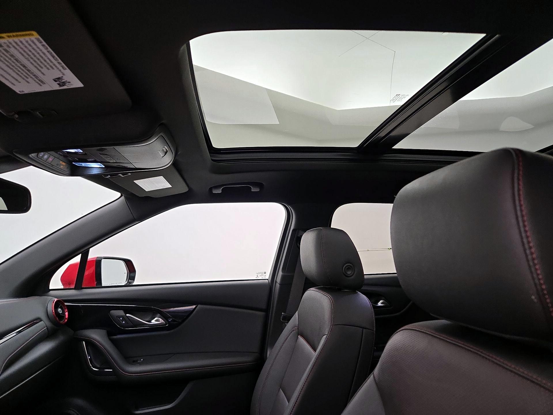 Thumbnail: 2022 Chevrolet Blazer - 20