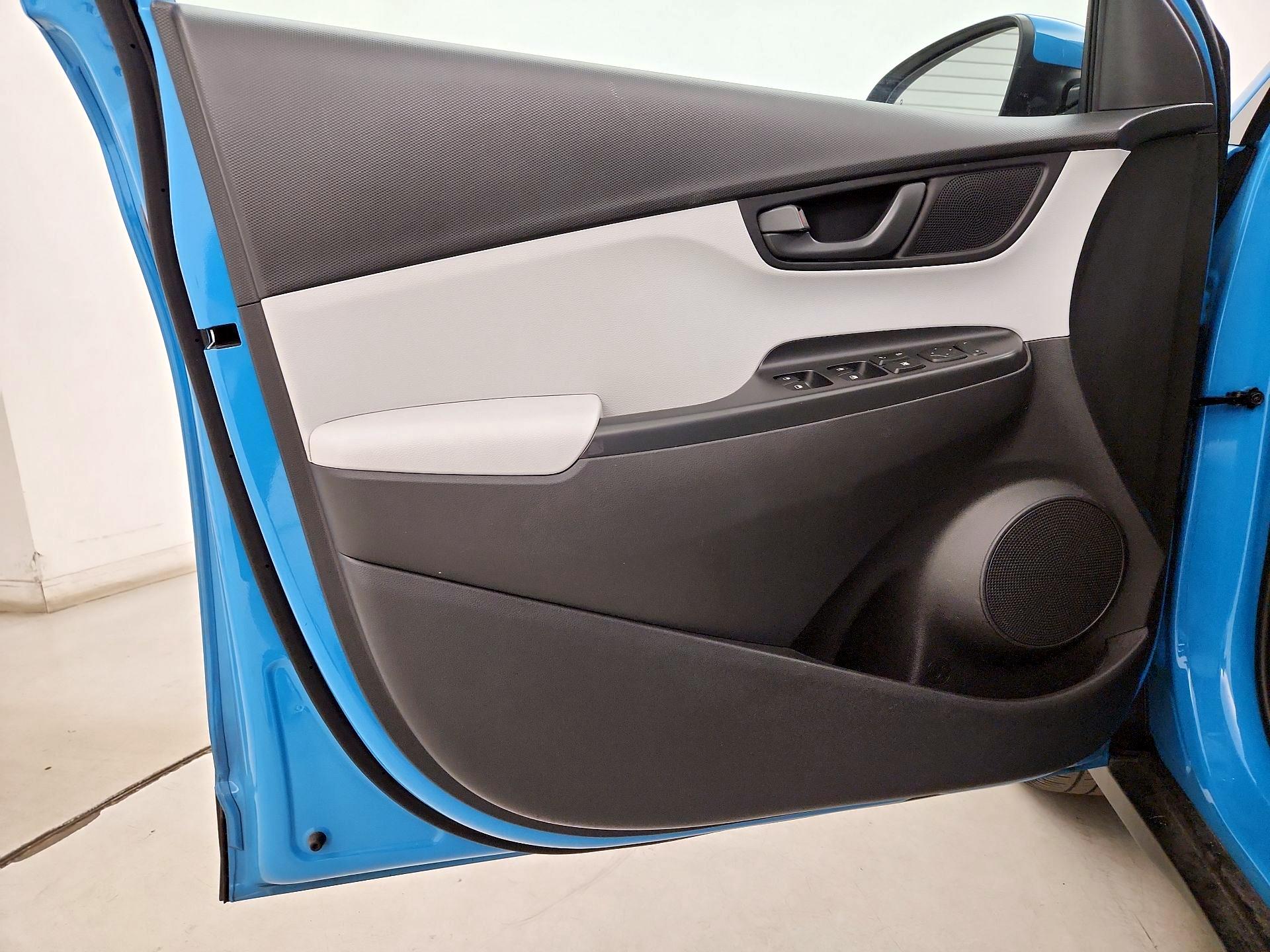 Thumbnail: 2023 Hyundai Kona - 12