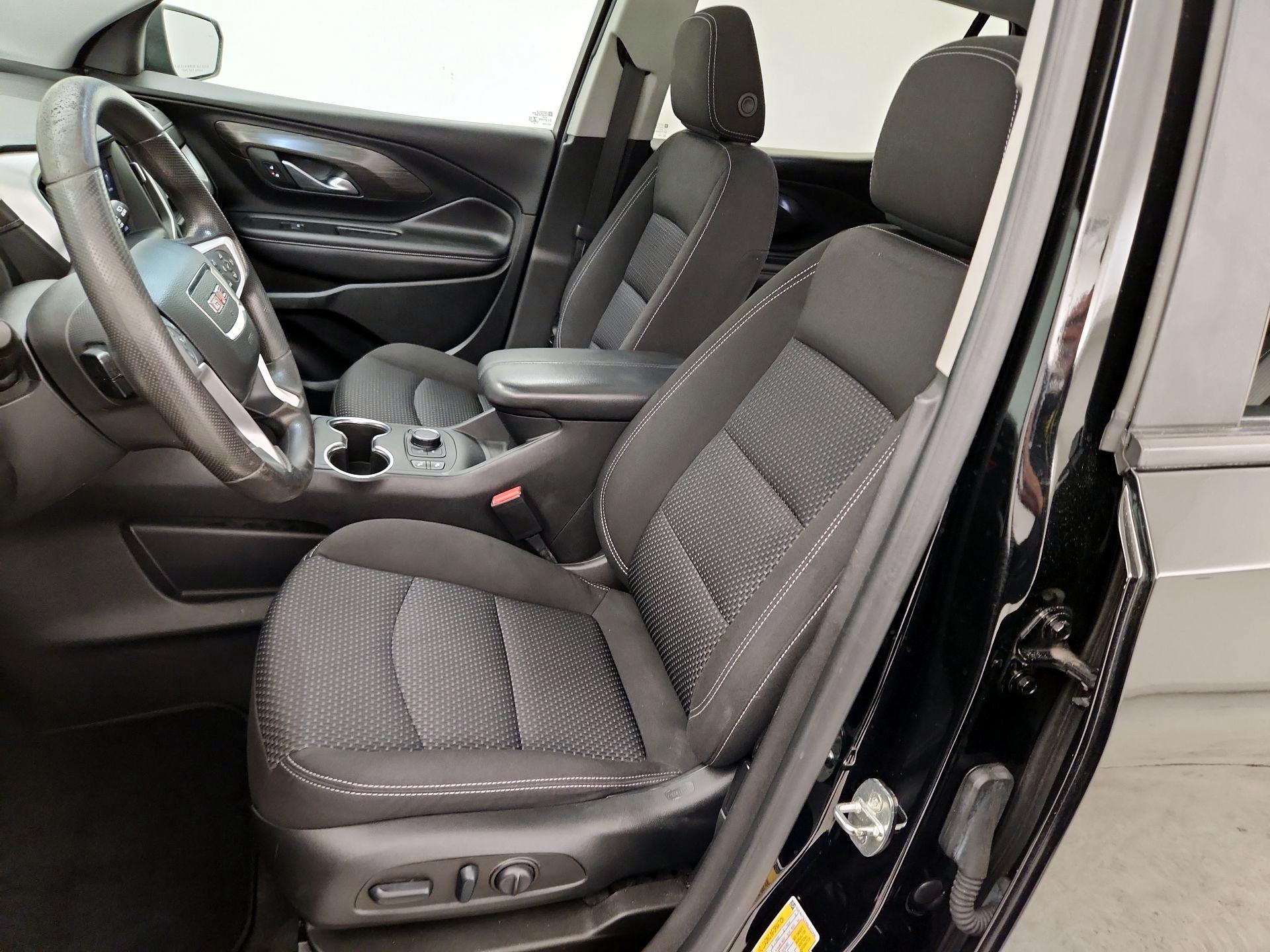 Thumbnail: 2022 GMC Terrain - 11