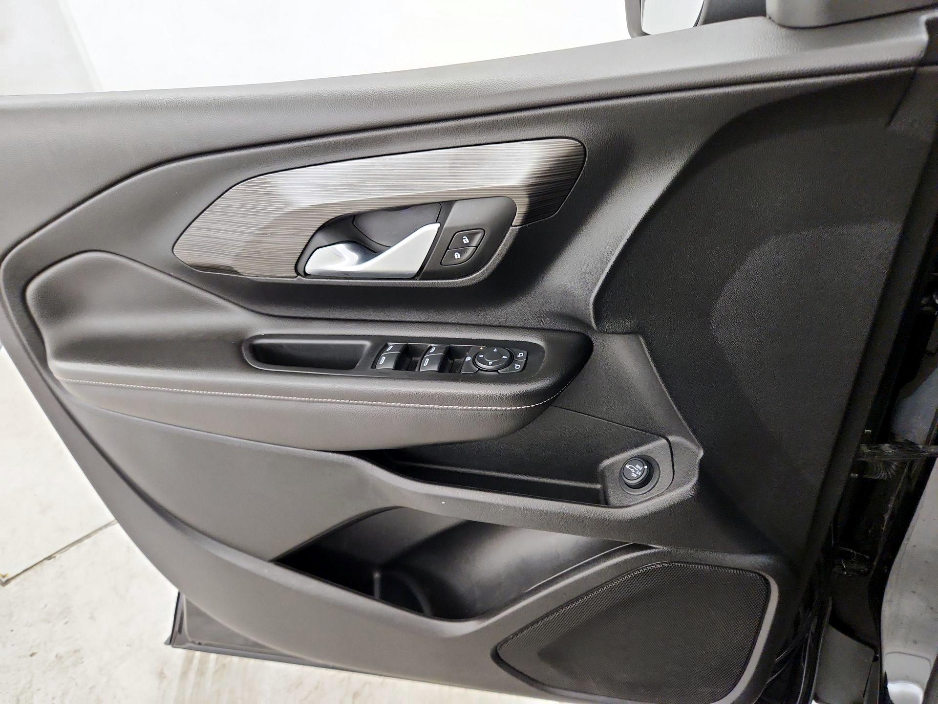 Thumbnail: 2022 GMC Terrain - 12