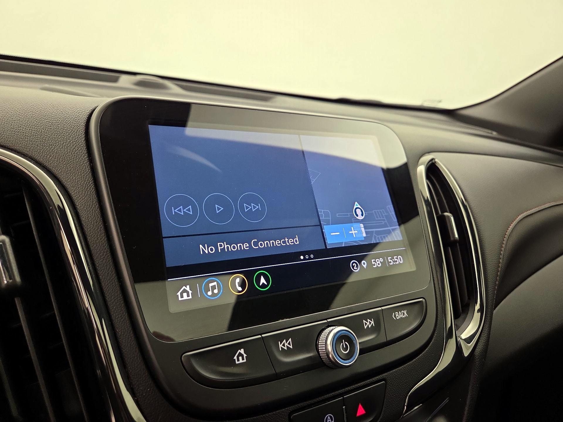 Thumbnail: 2022 Chevrolet Equinox - 16