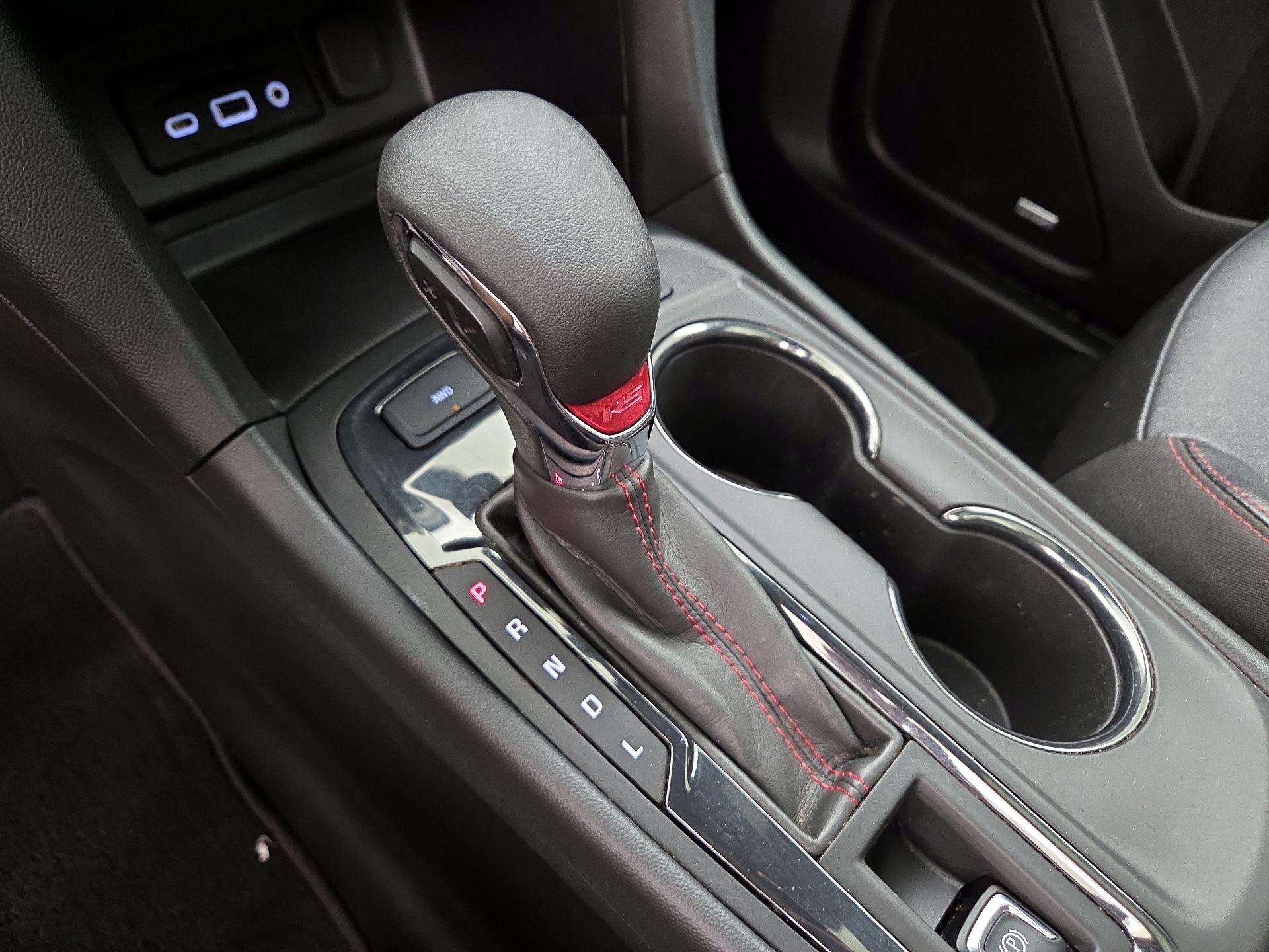 Thumbnail: 2022 Chevrolet Equinox - 18