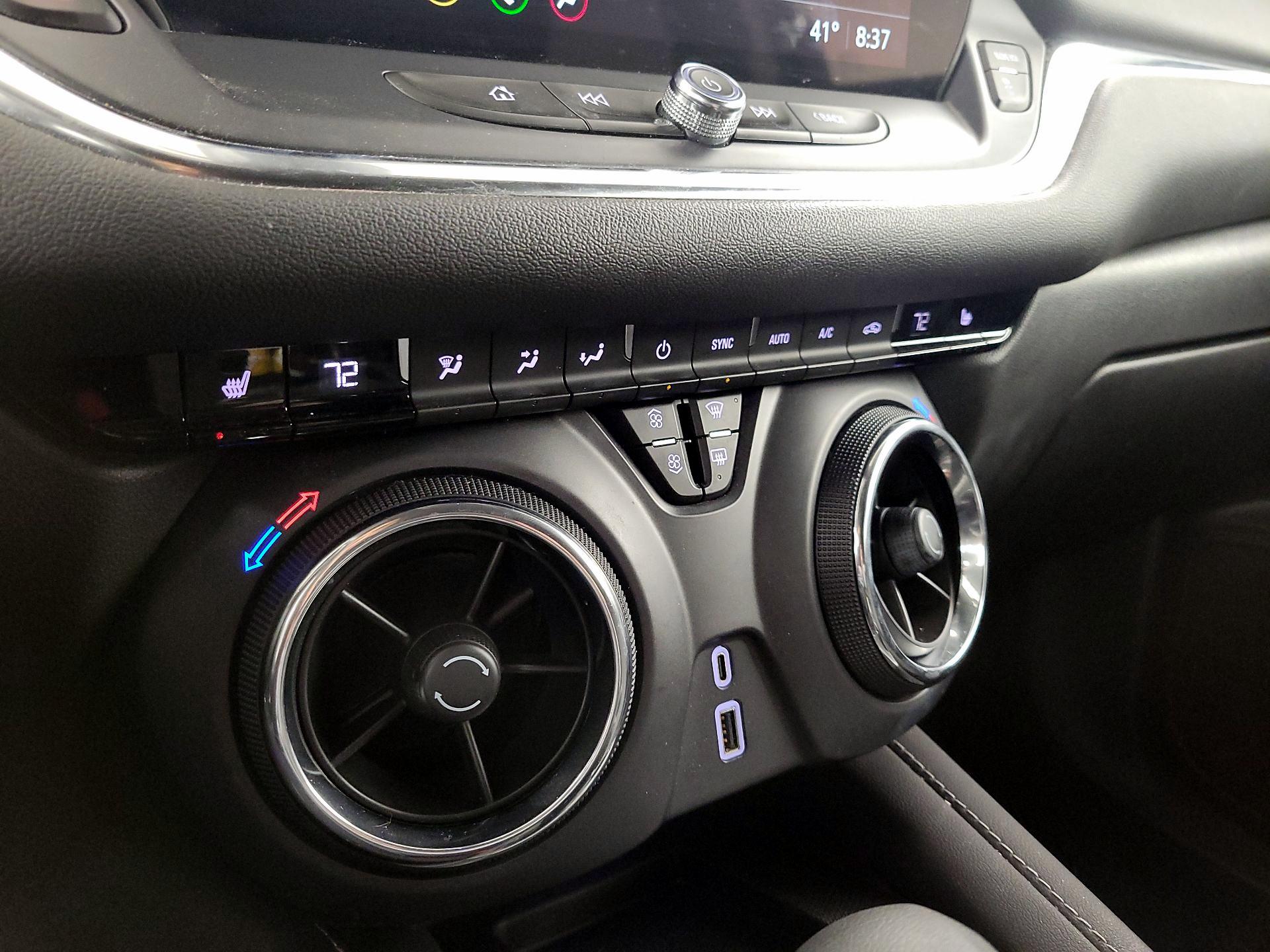 Thumbnail: 2023 Chevrolet Blazer - 16