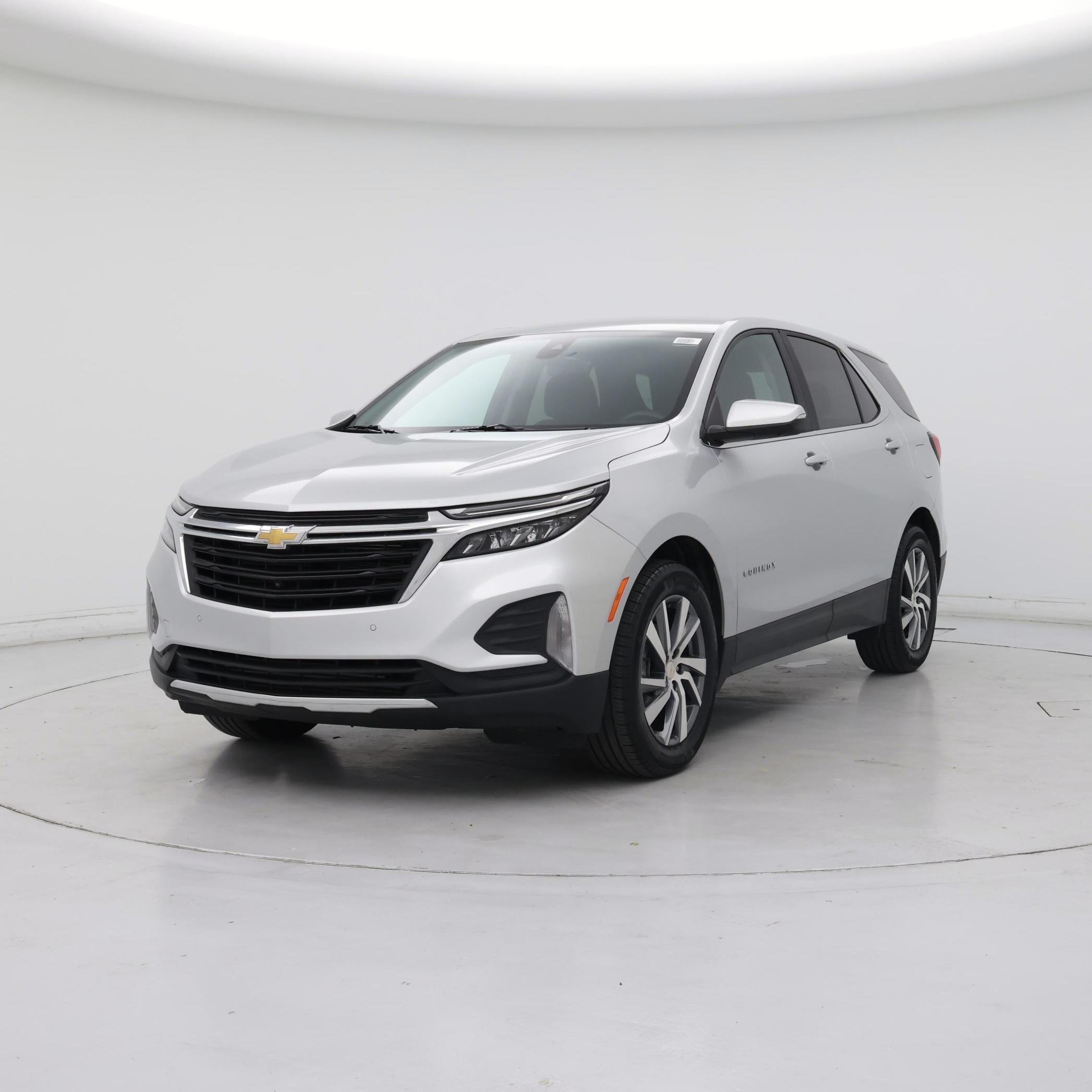 Thumbnail: 2022 Chevrolet Equinox - 4