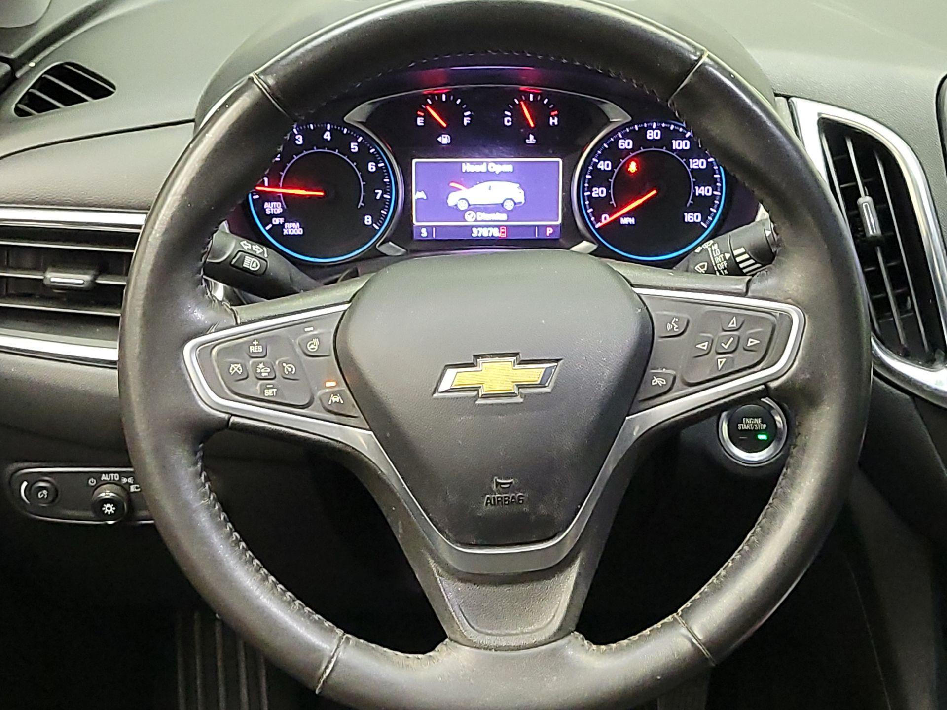Thumbnail: 2022 Chevrolet Equinox - 10