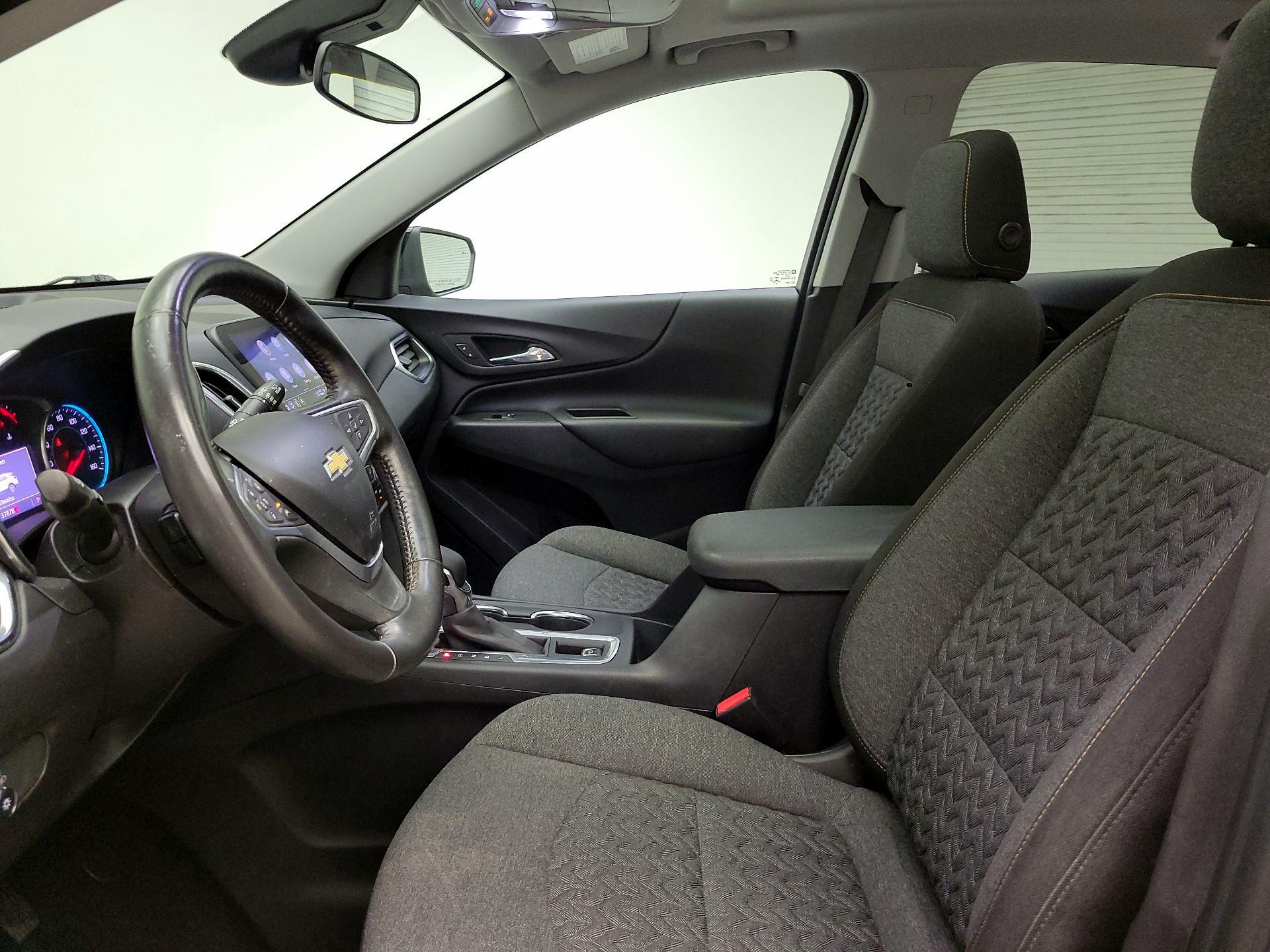 Thumbnail: 2022 Chevrolet Equinox - 11