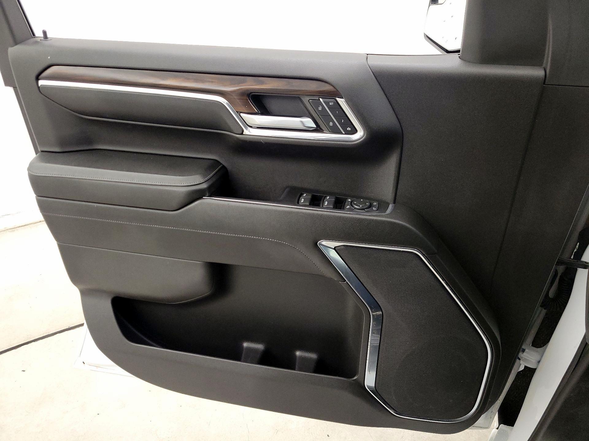 Thumbnail: 2024 GMC Sierra 1500 - 12