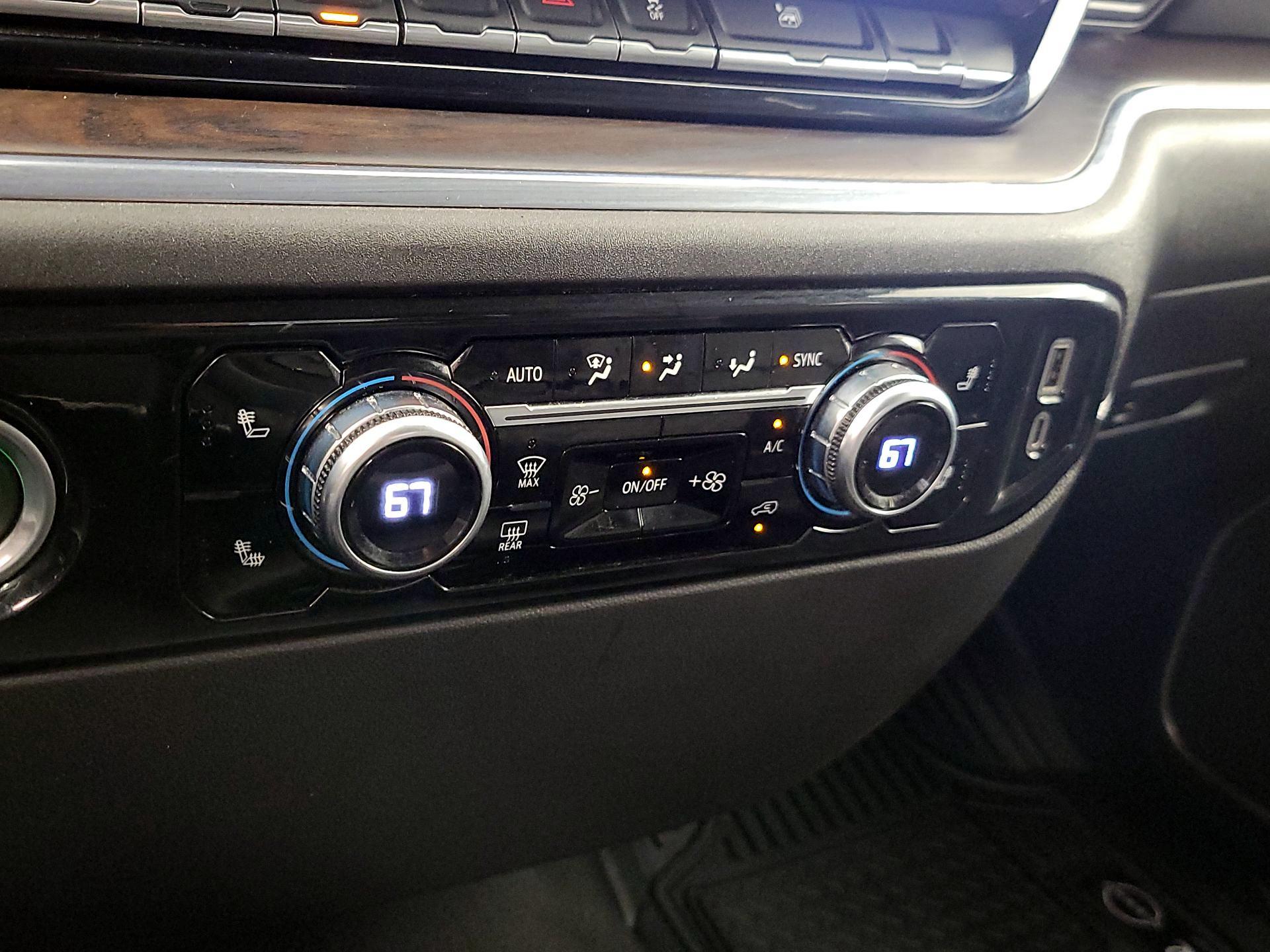 Thumbnail: 2024 GMC Sierra 1500 - 17