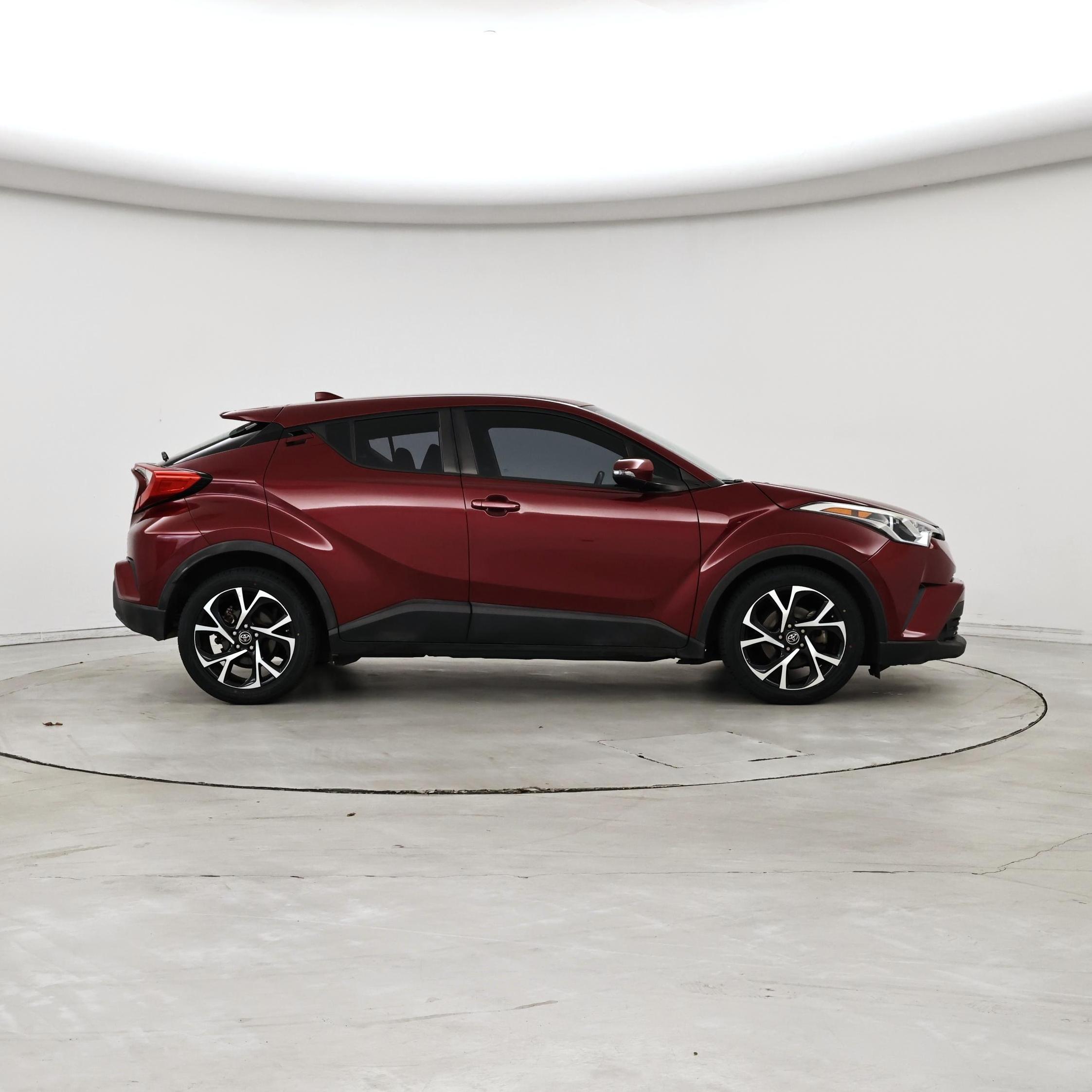 Thumbnail: 2018 Toyota C-HR - 7