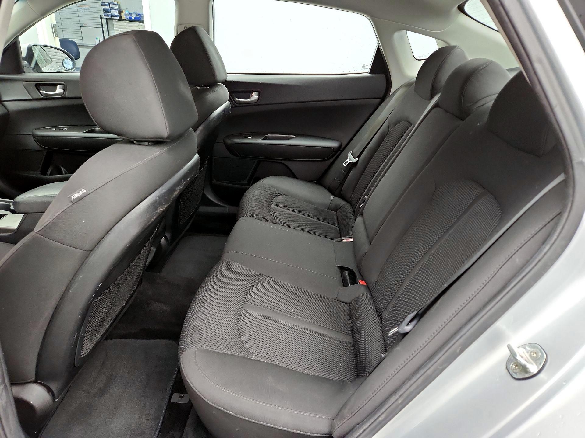 Thumbnail: 2019 Kia Optima - 19