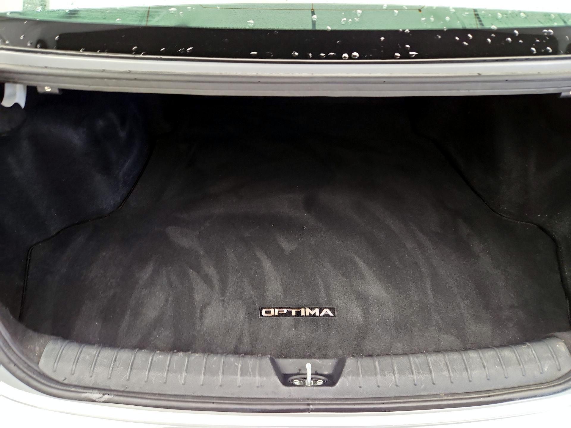 Thumbnail: 2019 Kia Optima - 20