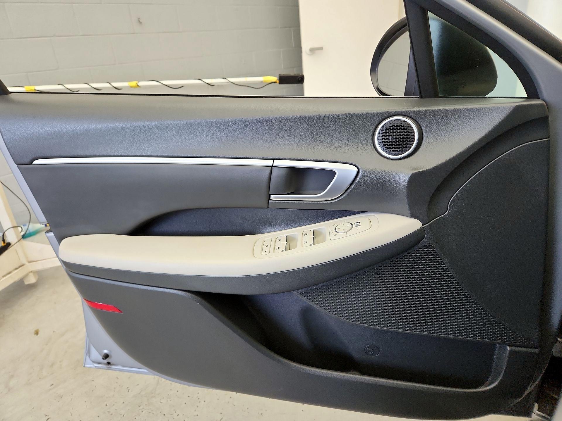 Thumbnail: 2023 Hyundai Sonata - 12