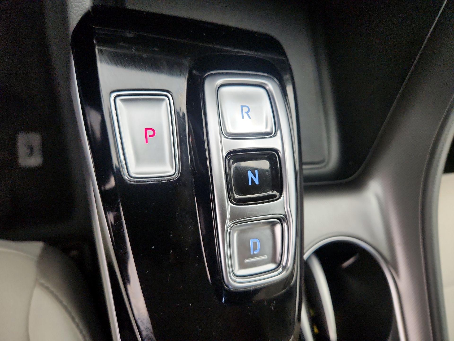 Thumbnail: 2023 Hyundai Sonata - 18