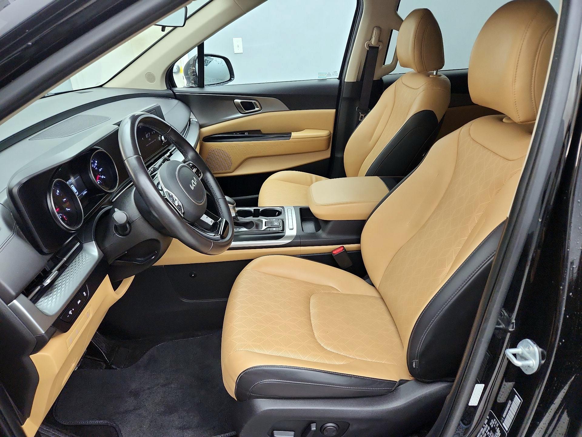 Thumbnail: 2024 Kia Carnival - 11