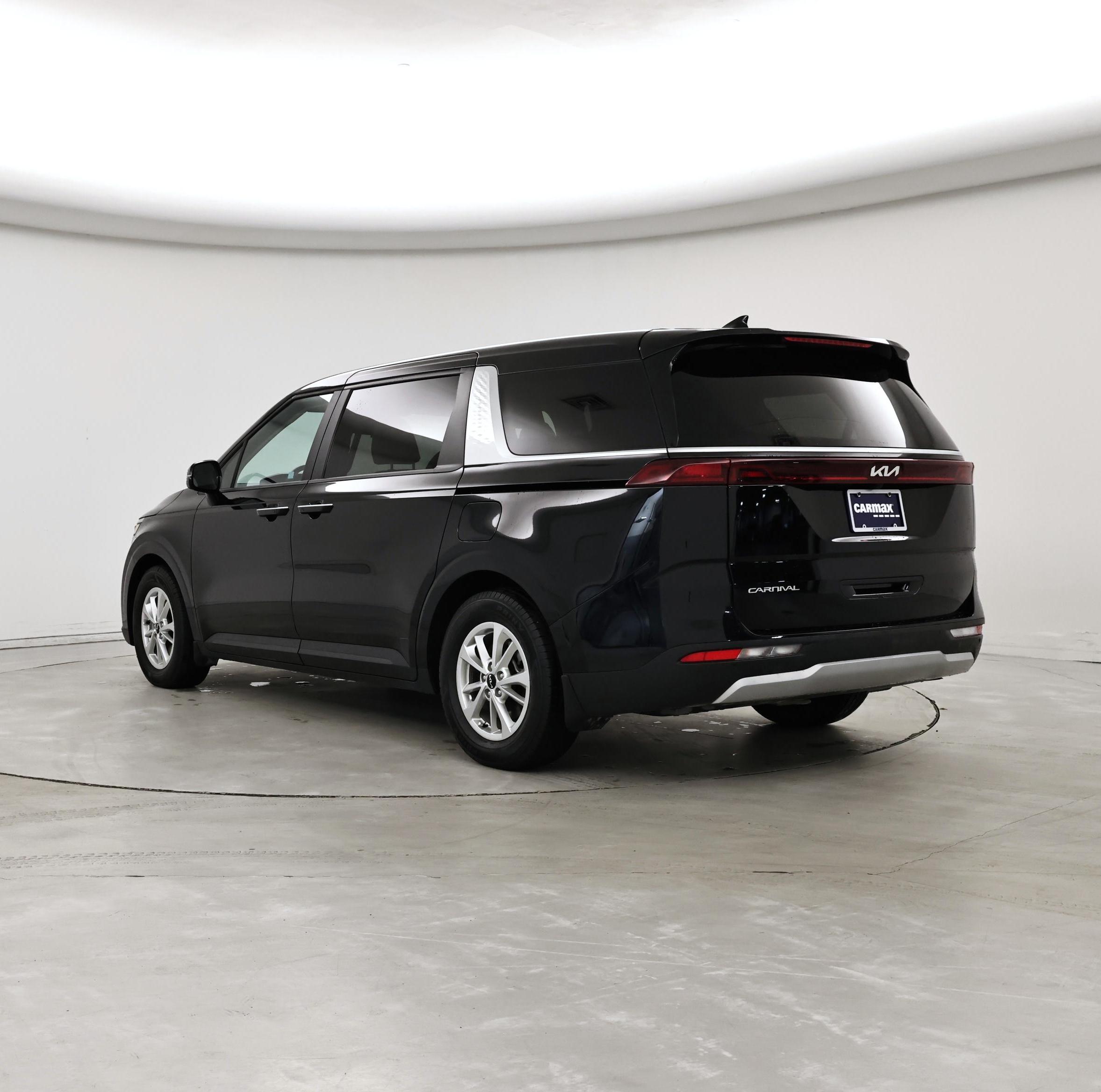 Thumbnail: 2024 Kia Carnival - 2