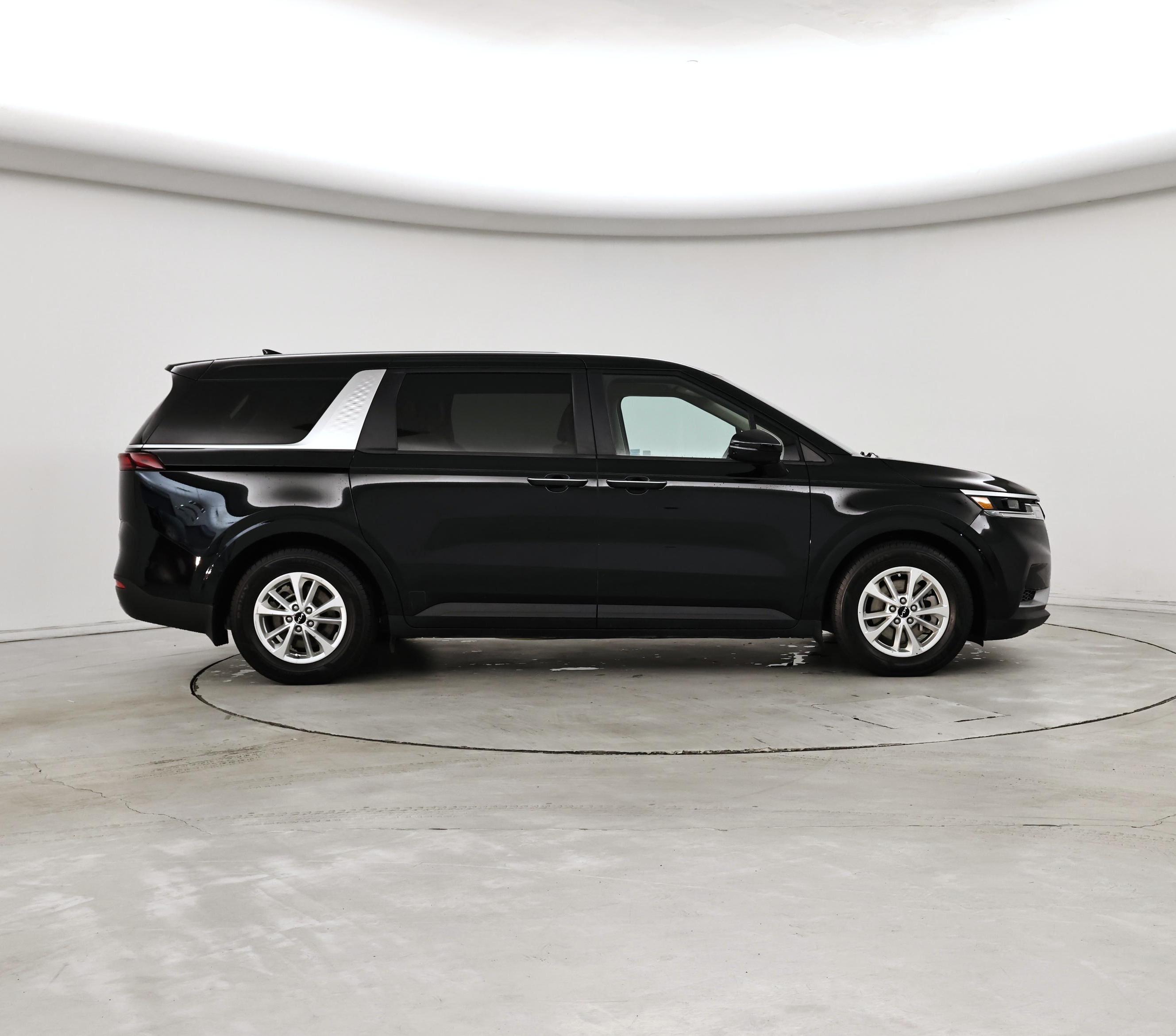 Thumbnail: 2024 Kia Carnival - 7