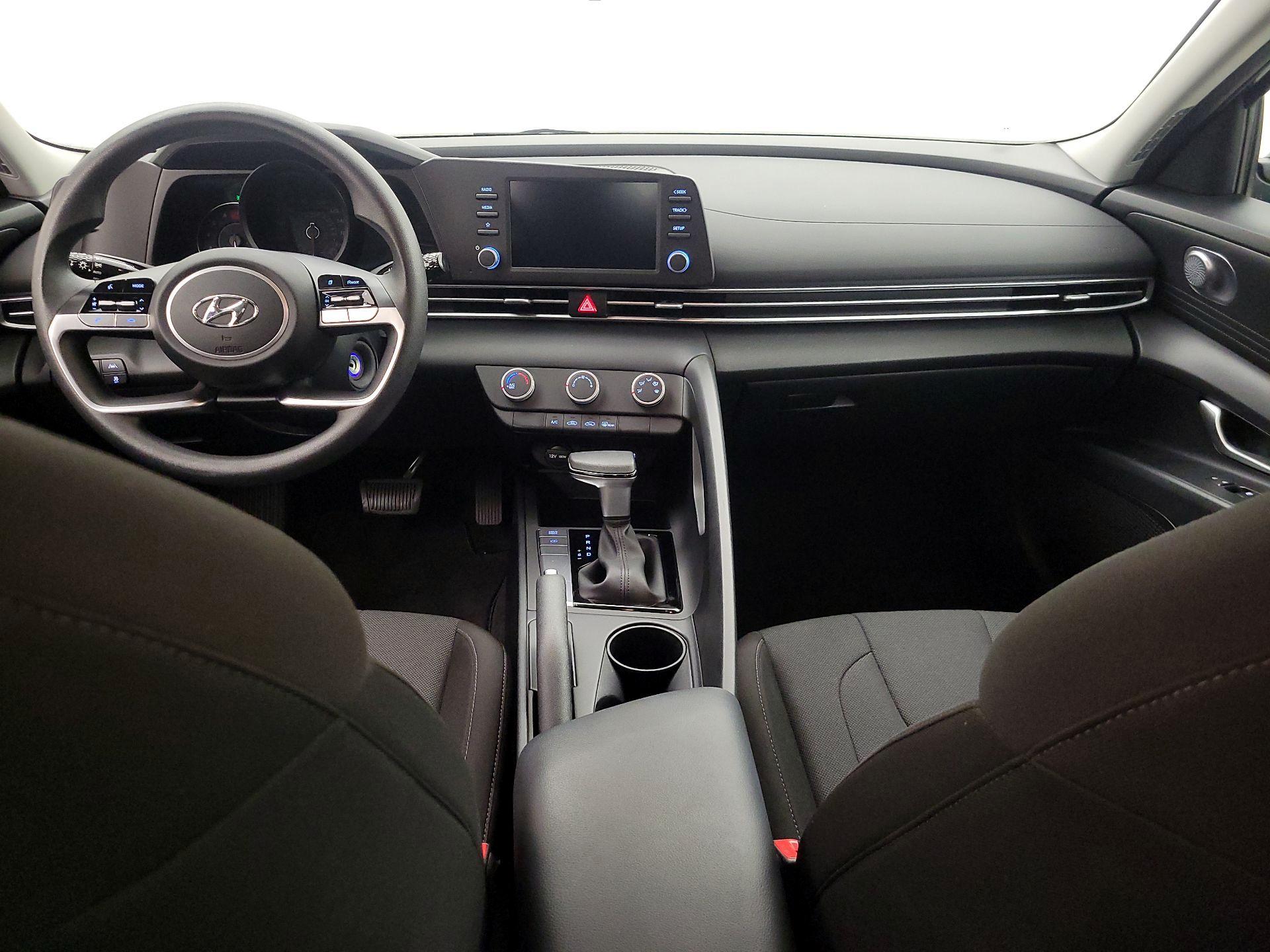 Thumbnail: 2023 Hyundai Elantra - 9