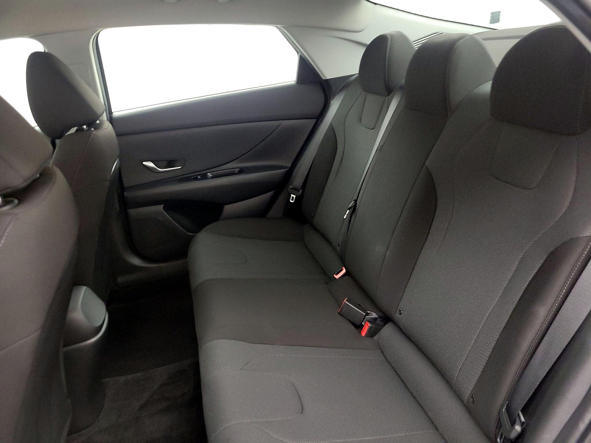 Thumbnail: 2023 Hyundai Elantra - 19