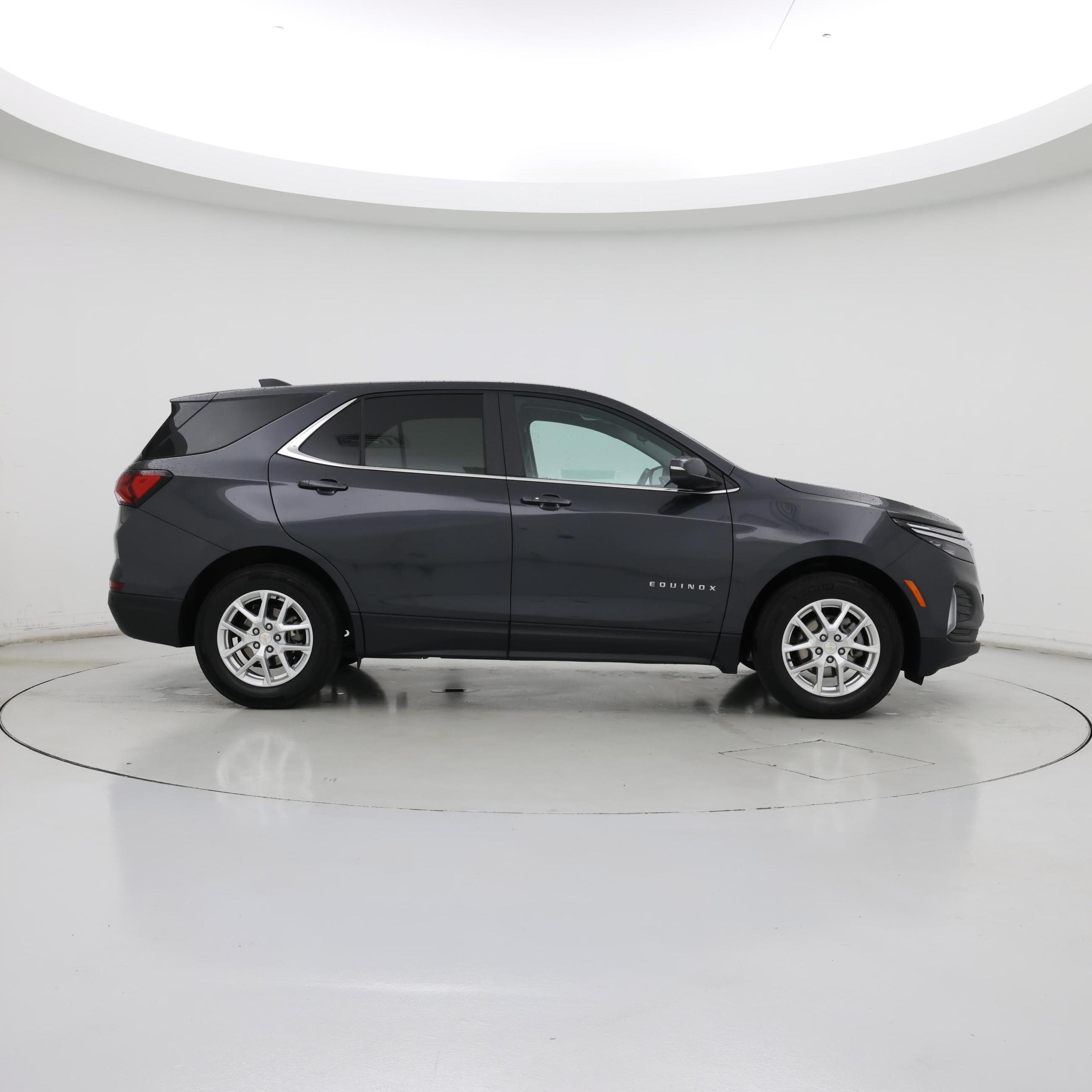 Thumbnail: 2022 Chevrolet Equinox - 7