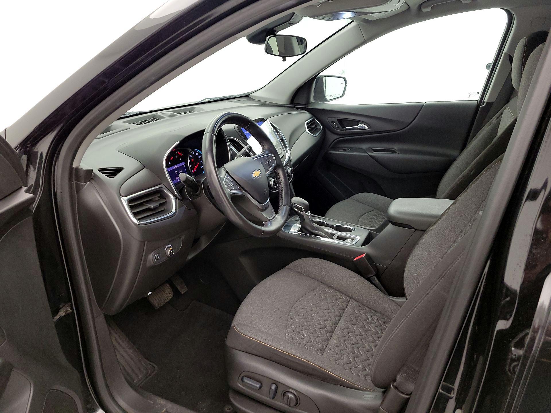 Thumbnail: 2022 Chevrolet Equinox - 11