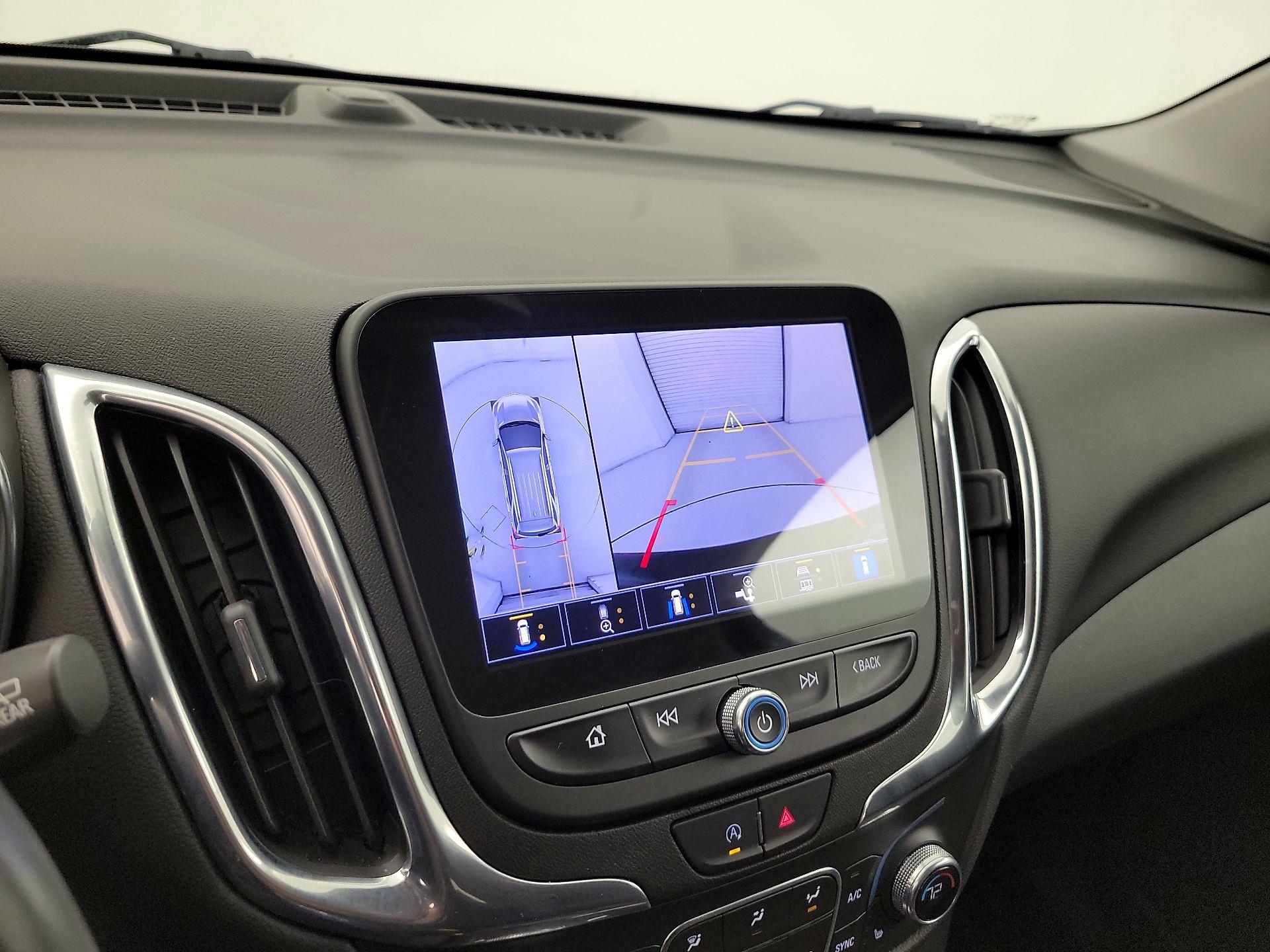 Thumbnail: 2022 Chevrolet Equinox - 15