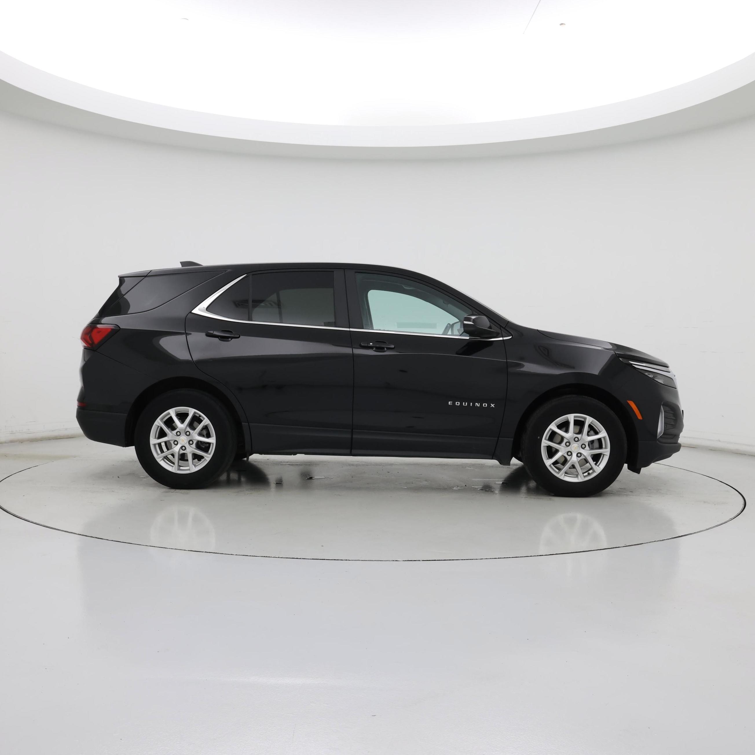 Thumbnail: 2022 Chevrolet Equinox - 7