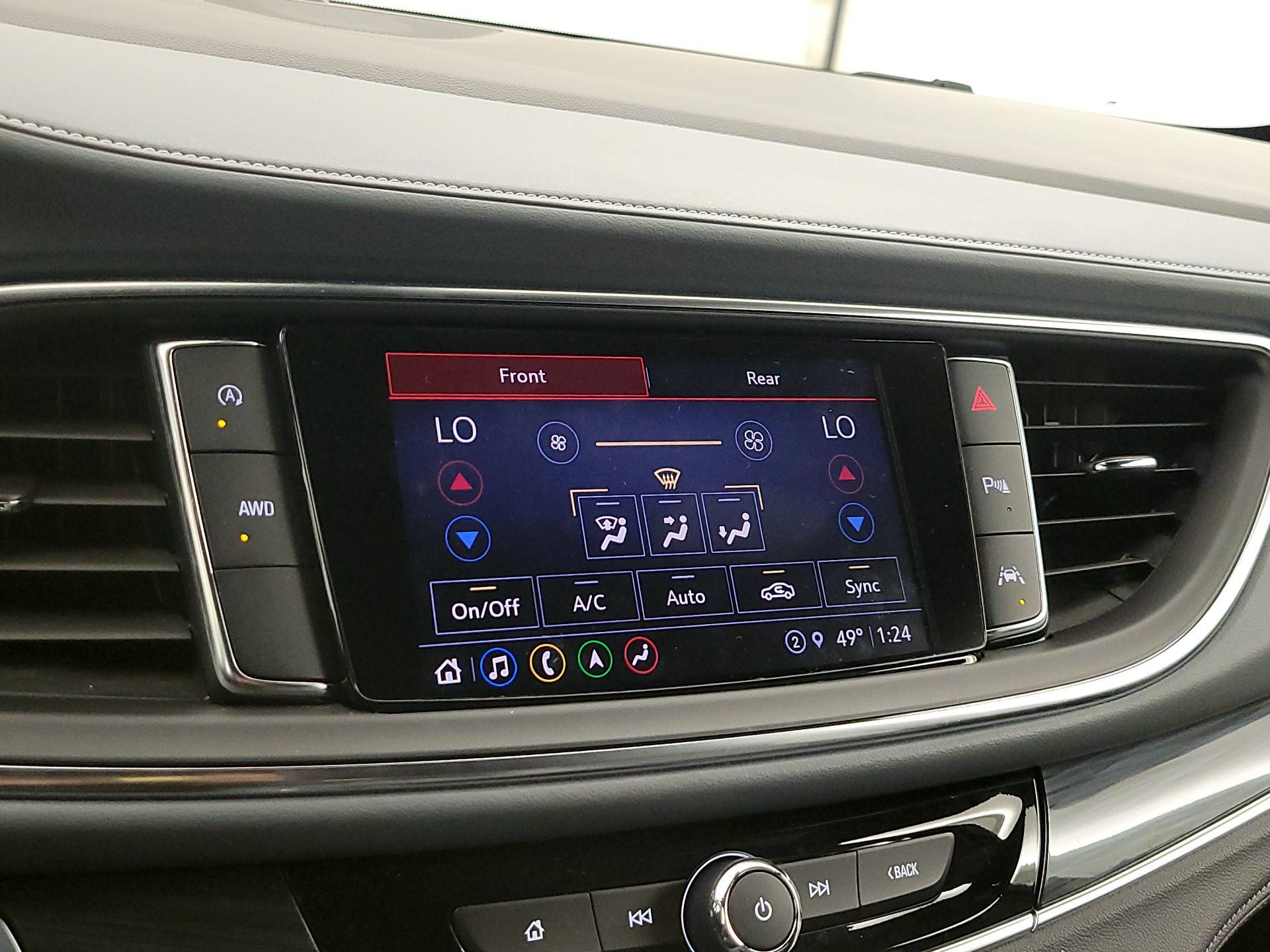 Thumbnail: 2022 Buick Enclave - 17