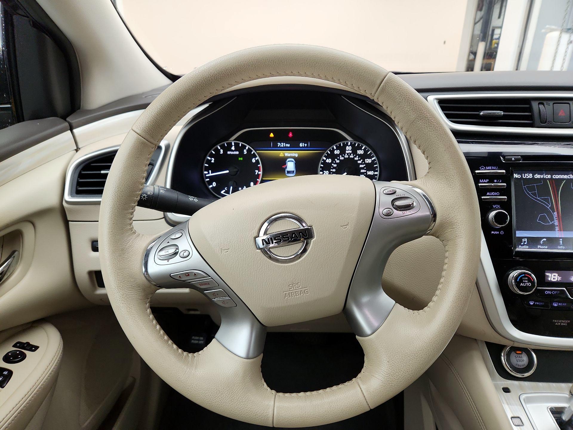 Thumbnail: 2017 Nissan Murano - 10