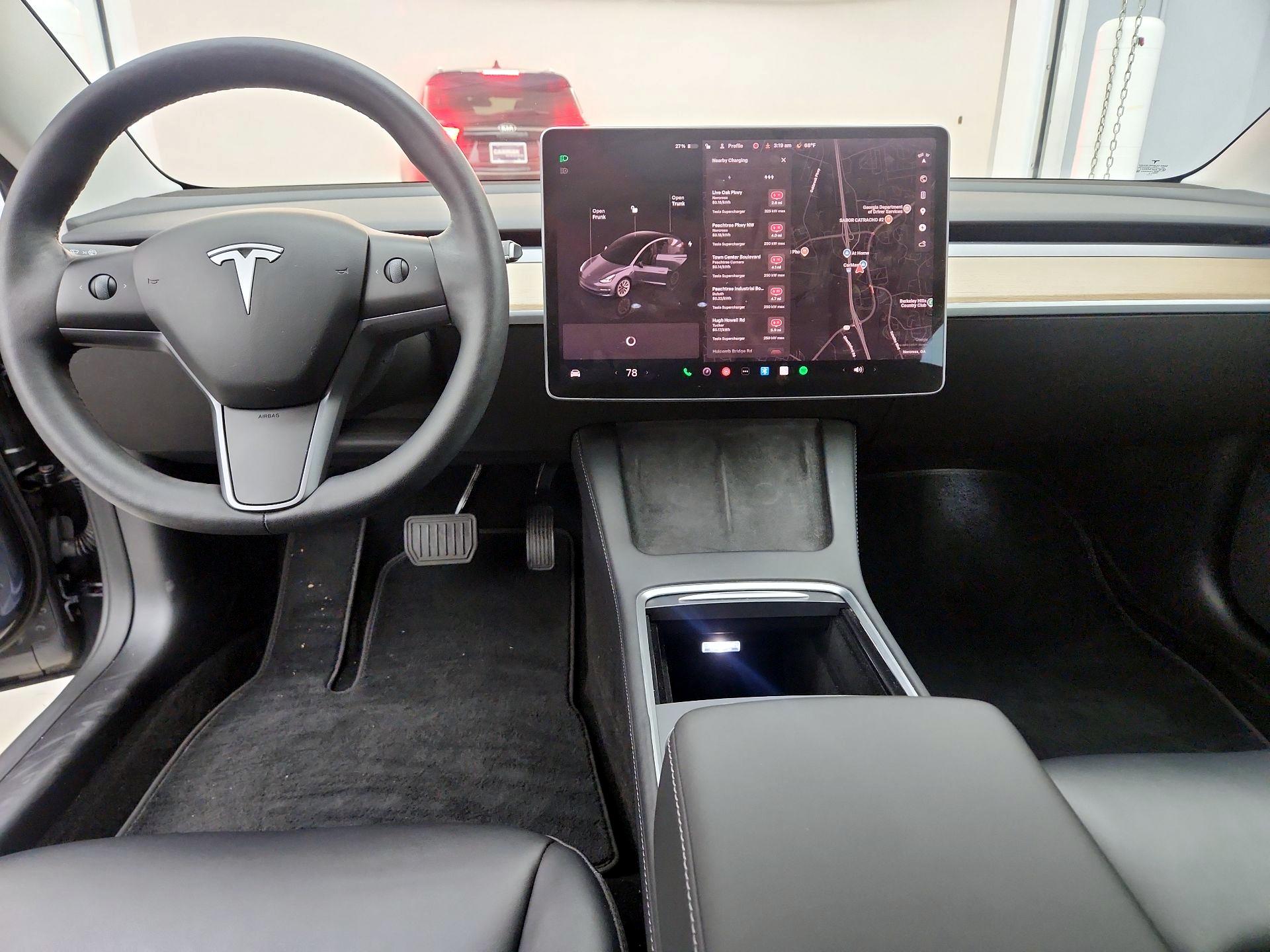 Thumbnail: 2022 Tesla Model 3 - 9