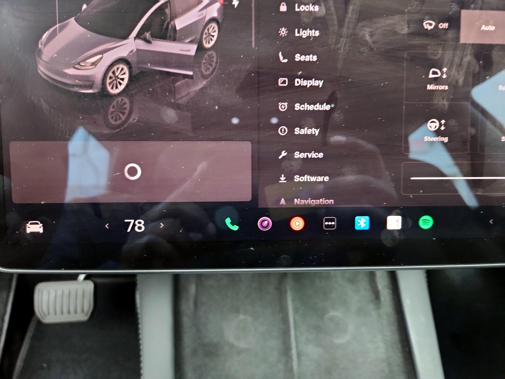 Thumbnail: 2022 Tesla Model 3 - 17