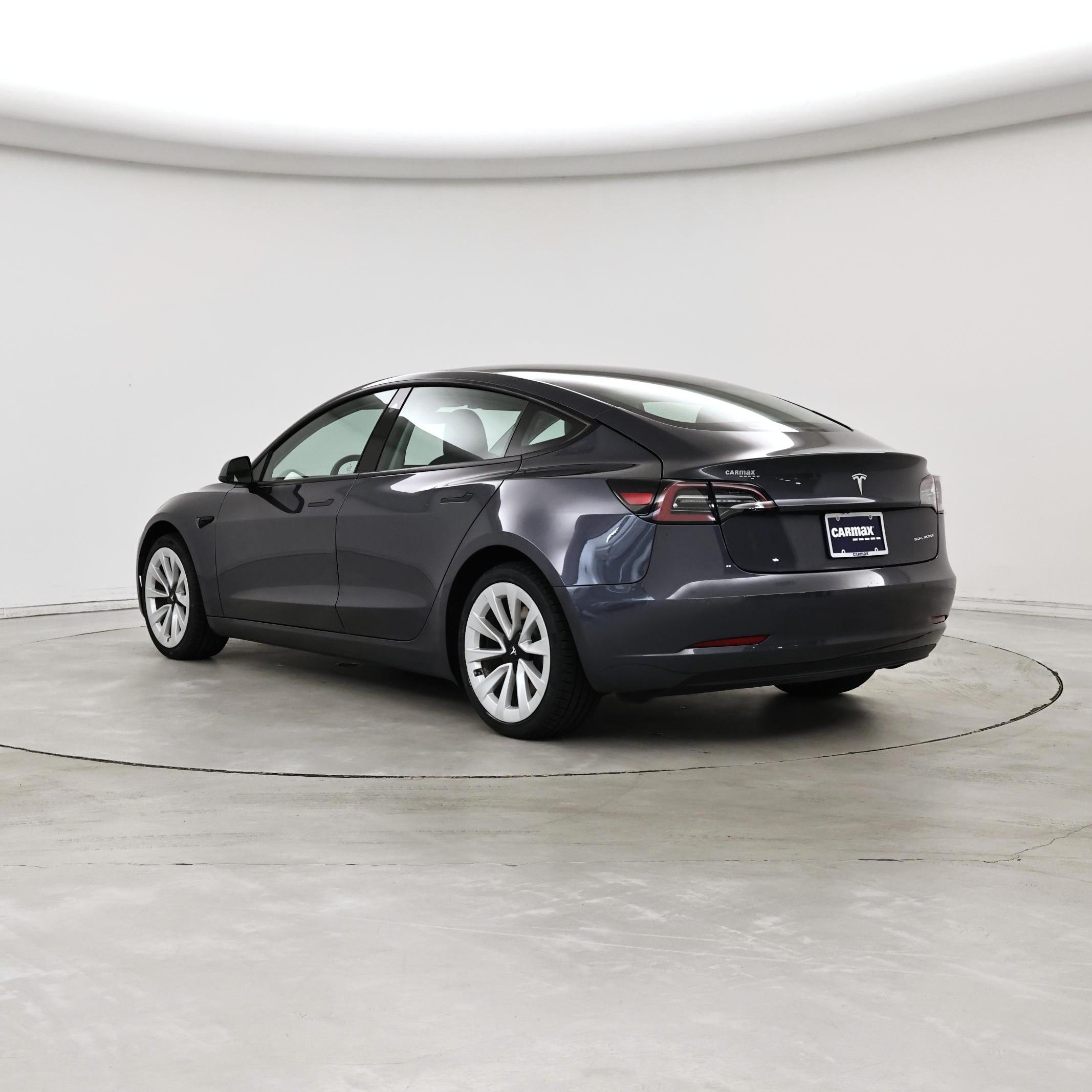 Thumbnail: 2022 Tesla Model 3 - 2