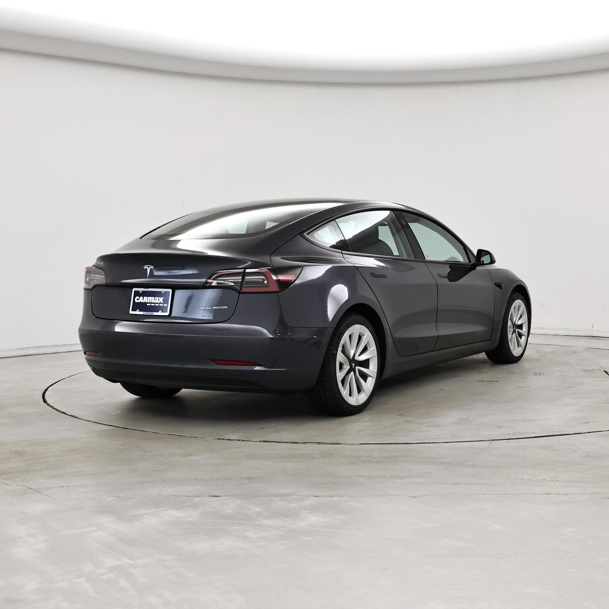 Thumbnail: 2022 Tesla Model 3 - 8