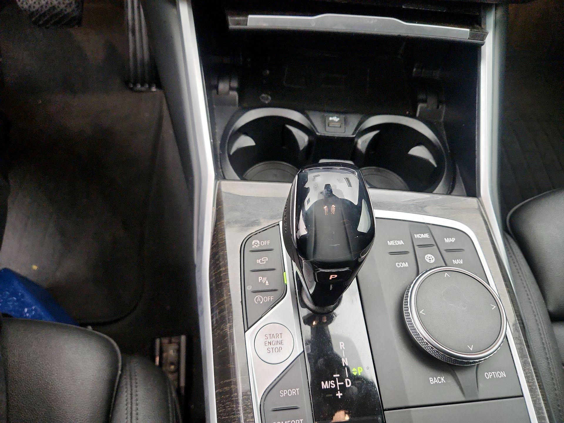 Thumbnail: 2020 BMW 3 Series - 17