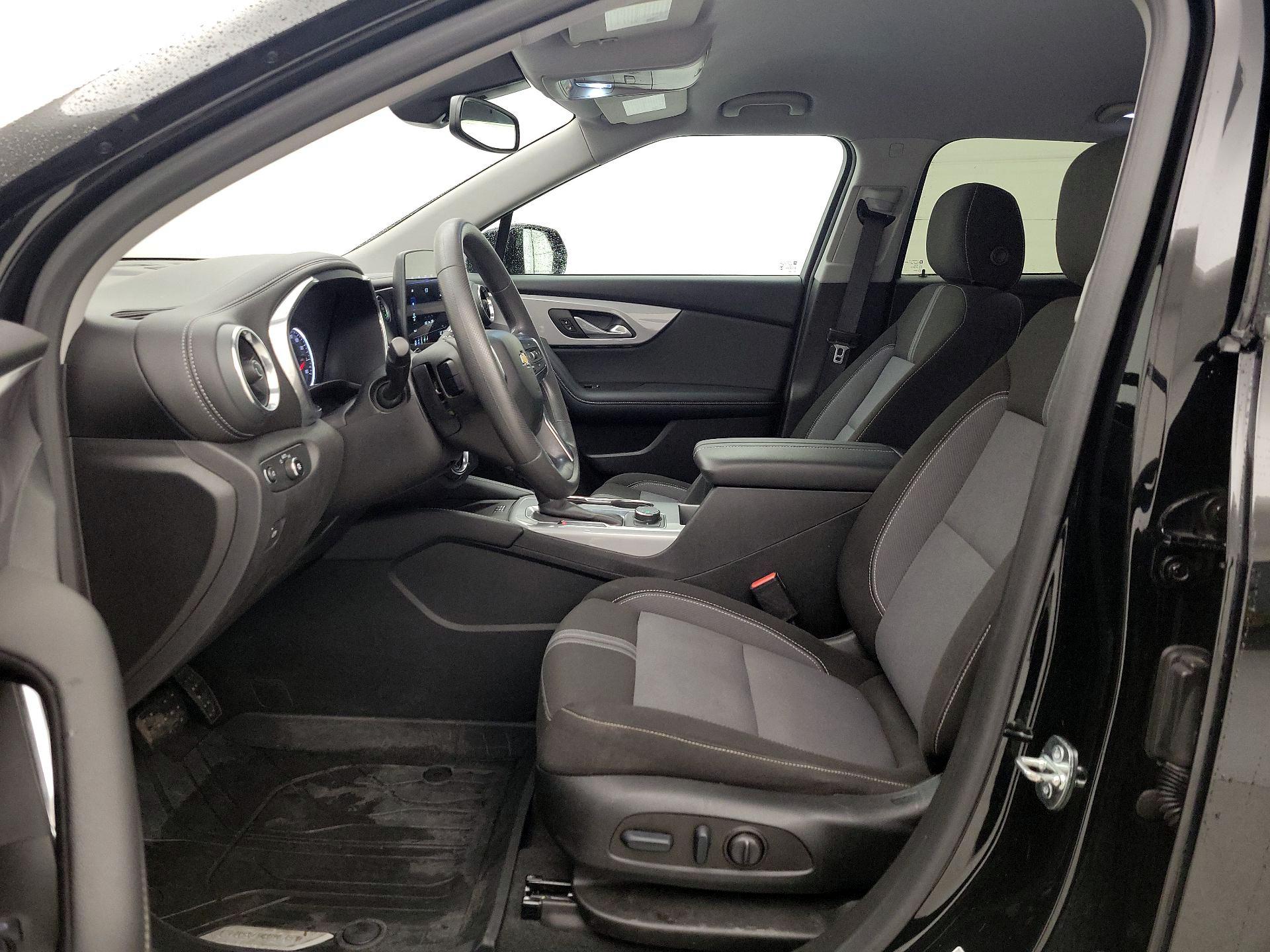 Thumbnail: 2023 Chevrolet Blazer - 11