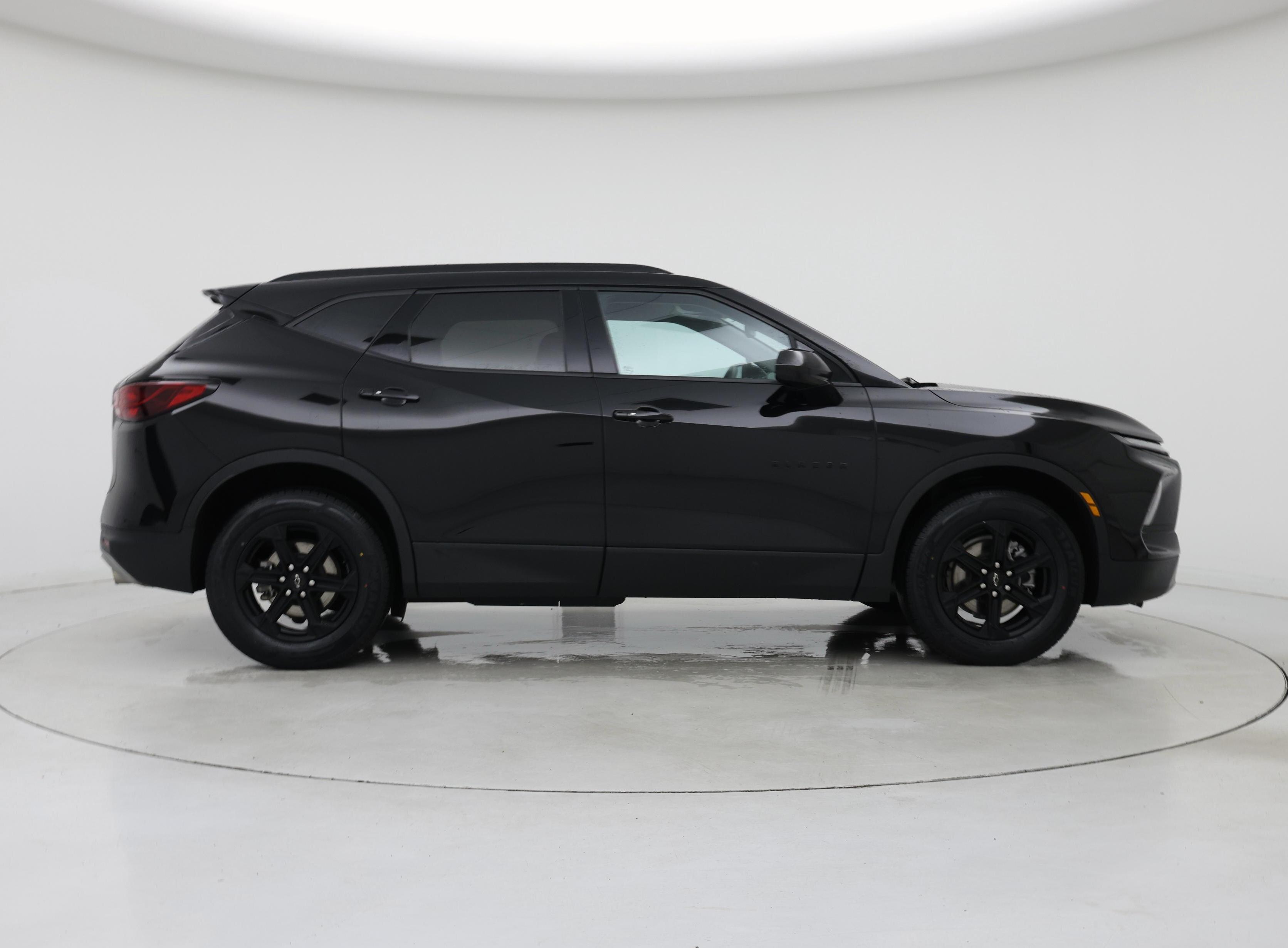 Thumbnail: 2023 Chevrolet Blazer - 7